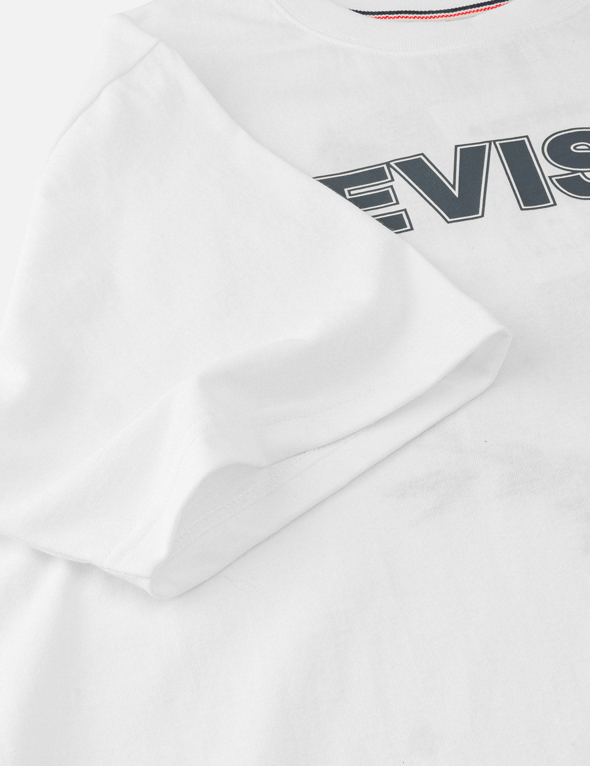 Bamboo Embroidery Scenic Kamon T-shirt