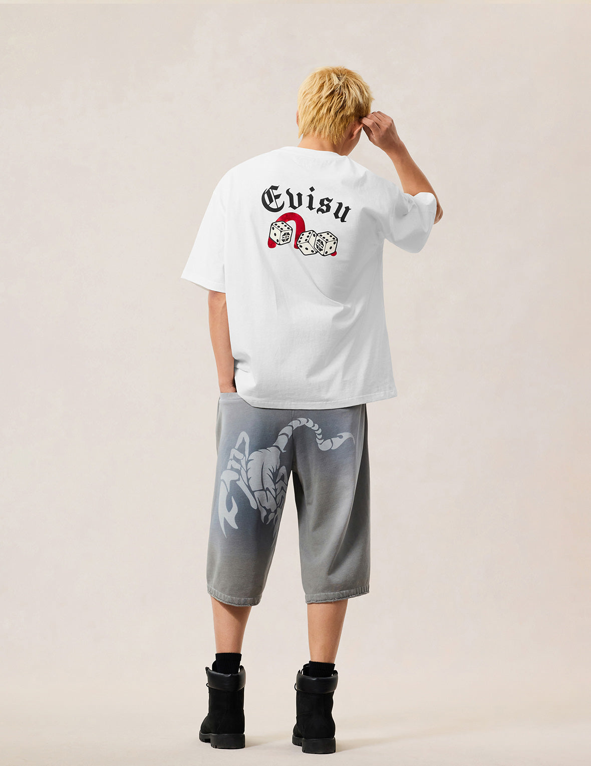 ポーカーラッキーダイスとフロックドカモメ Tシャツ - ホワイト