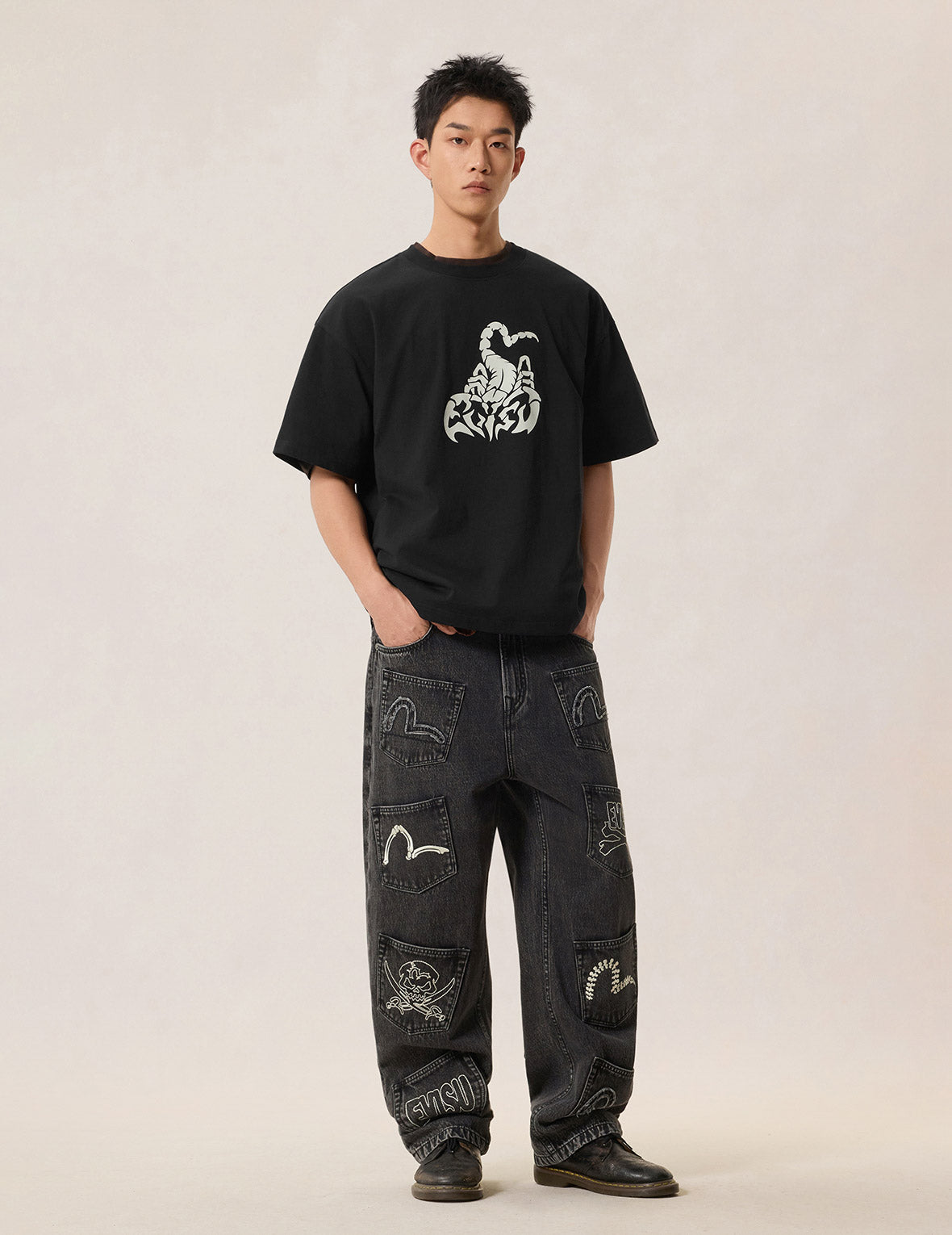 さそり座 Tシャツ