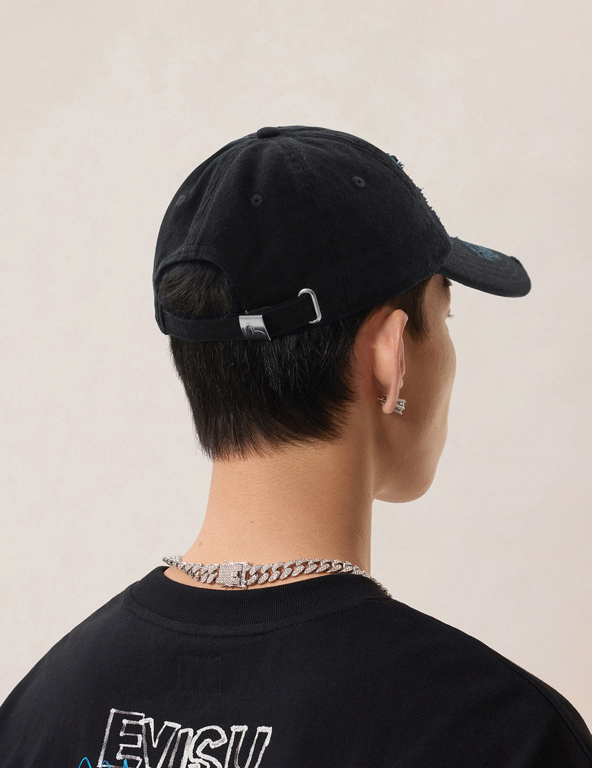 Grinding Distressed Logo Cap