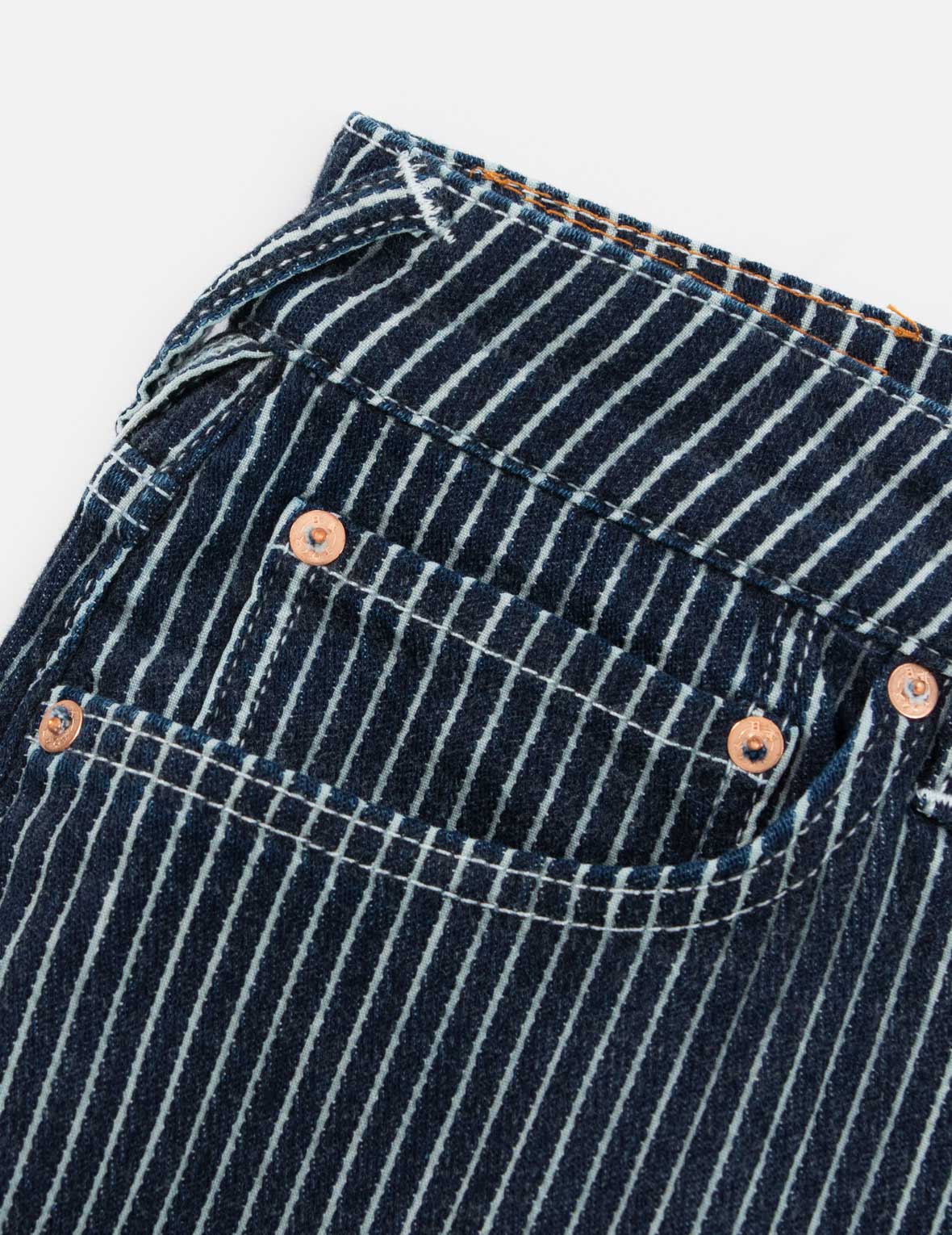 カモメとロゴ刺繍リラックスフィットジーンズ