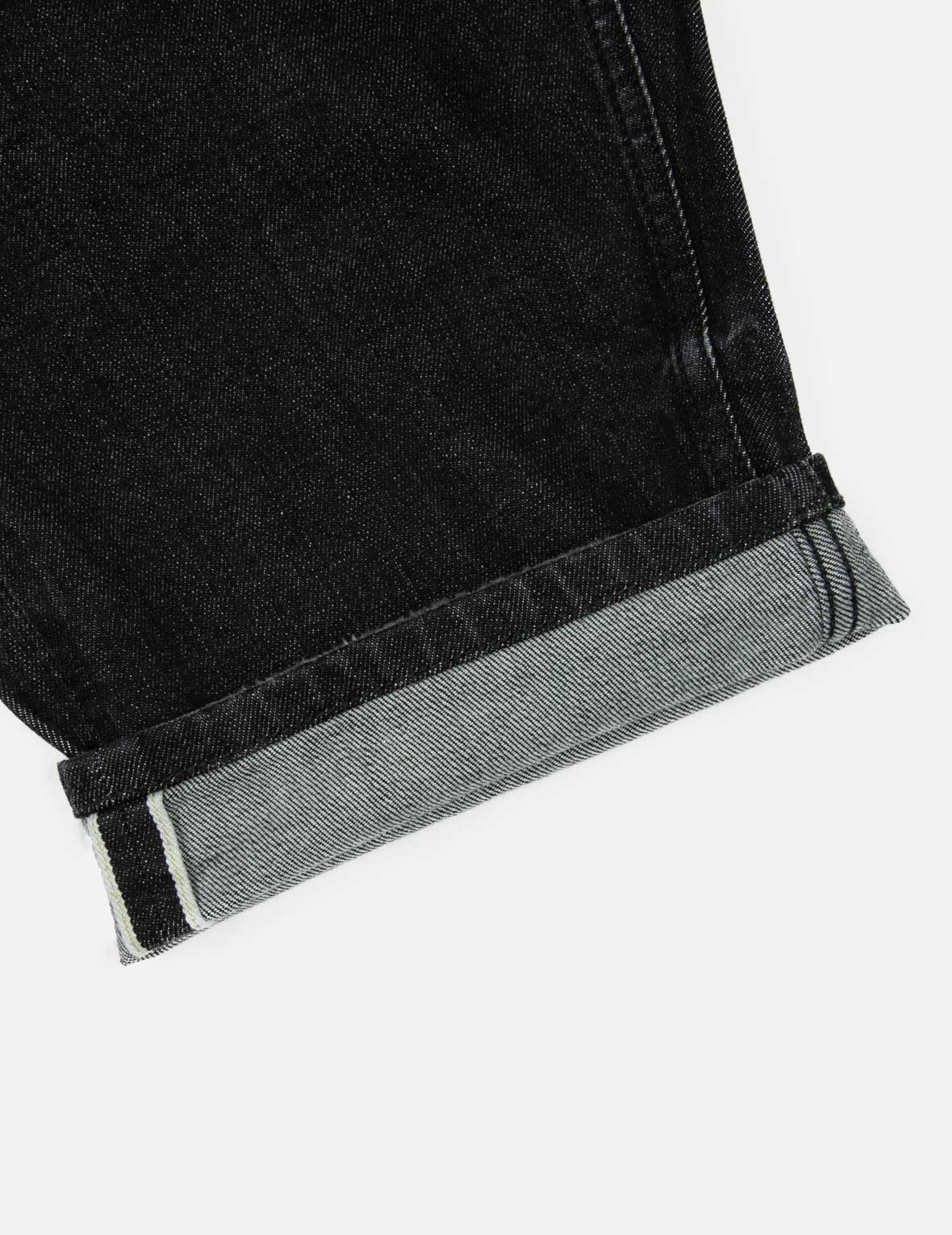 ウォッシュ加工のカモメ刺繍ファッションフィットジーンズ