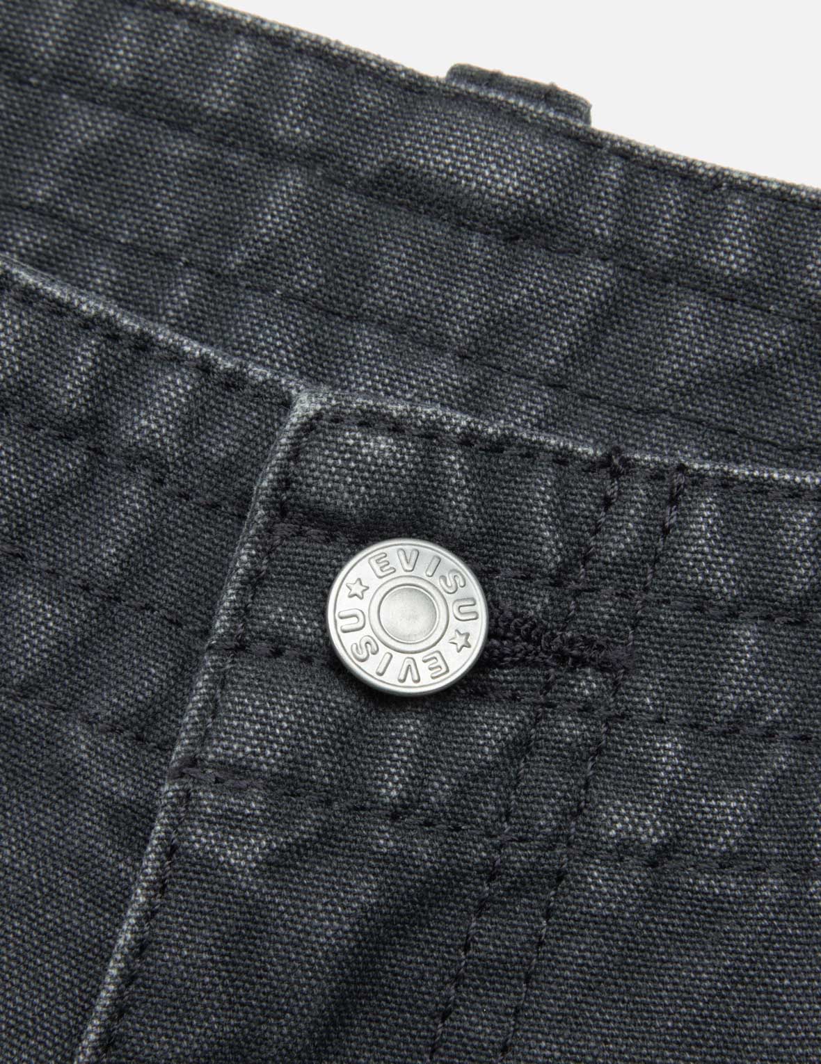 カモメ刺繍とロゴプリントリラックスフィットウォッシュドパンツ