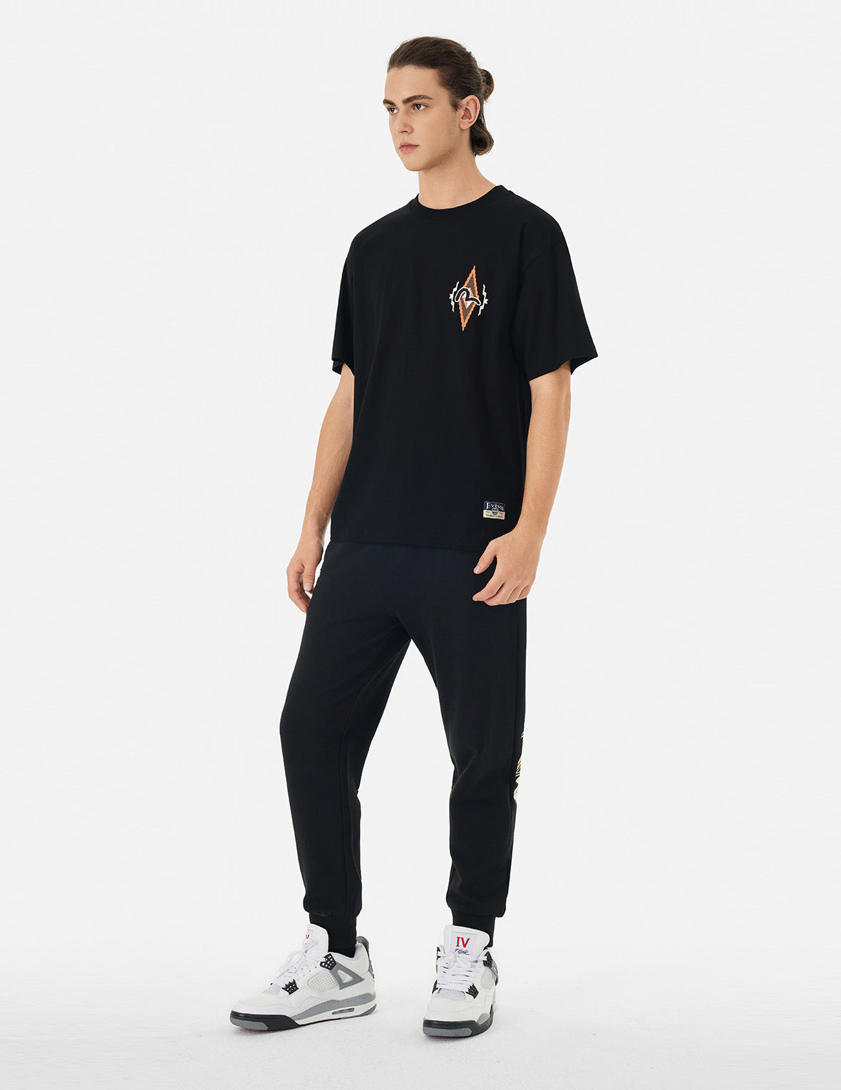 チマヨタペストリープリントリラックスフィットTシャツ