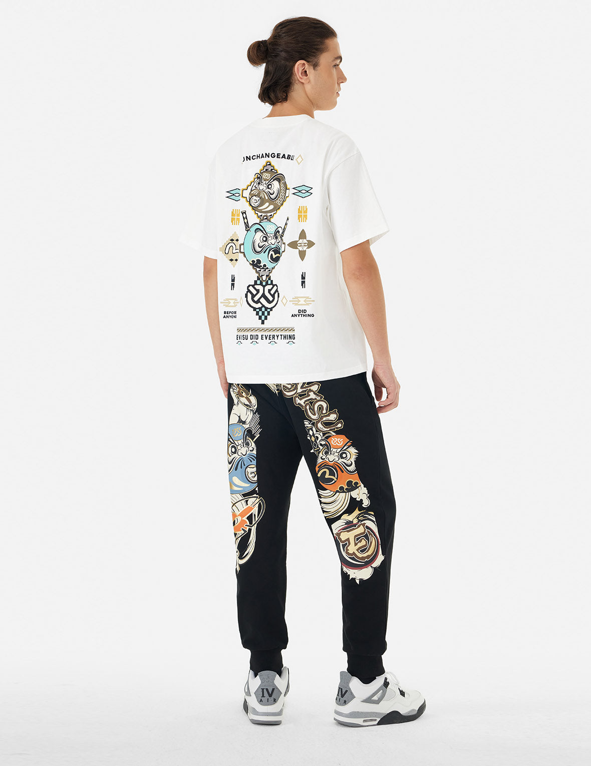 チマヨタペストリープリントリラックスフィットTシャツ