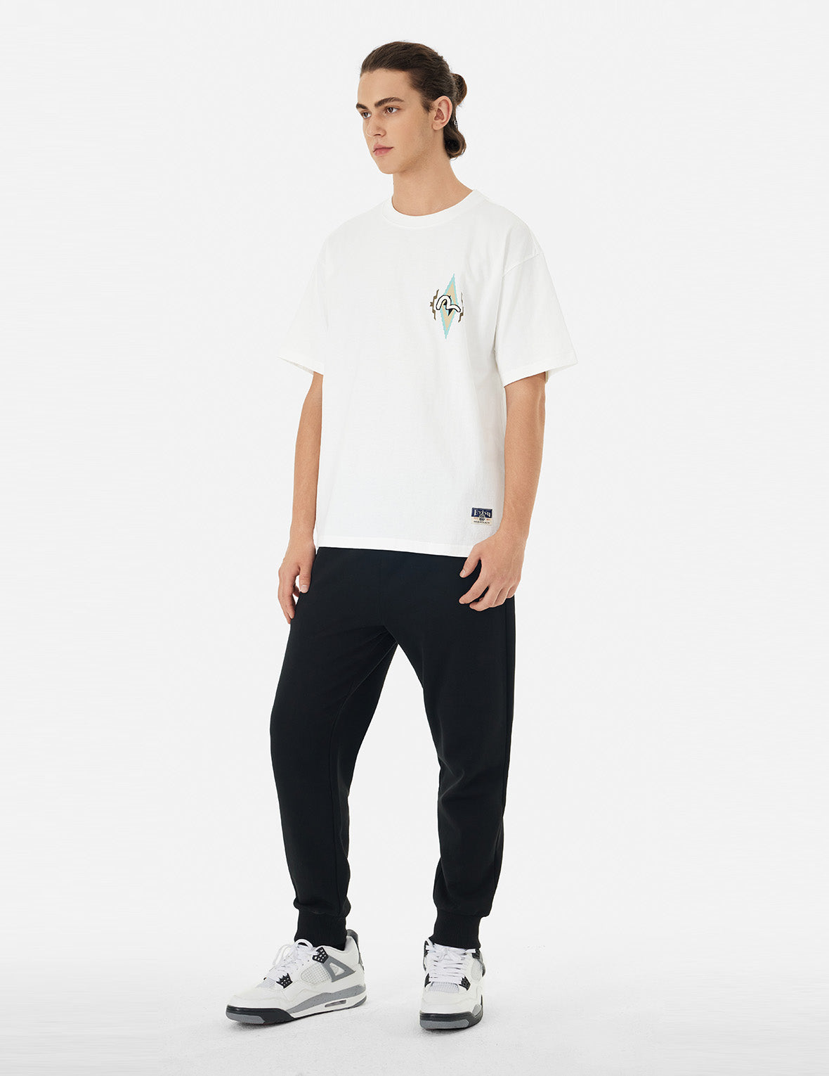 チマヨタペストリープリントリラックスフィットTシャツ
