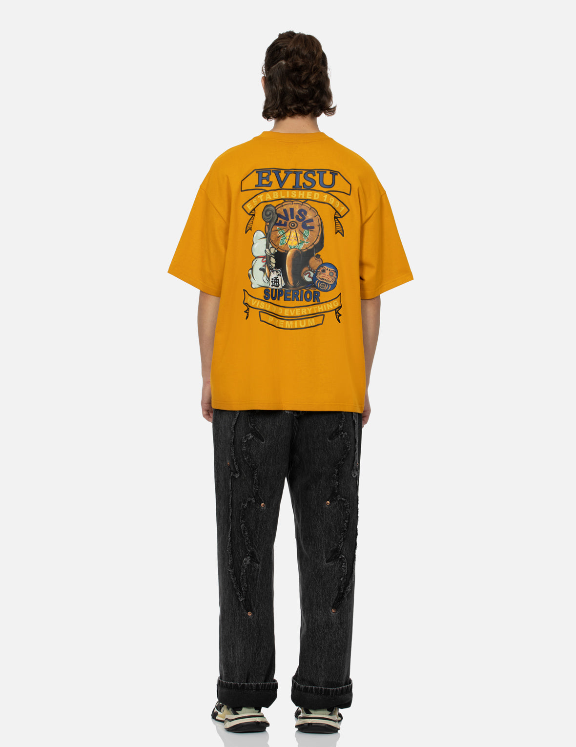 タヌキと招き猫プリントルーズフィットTシャツ