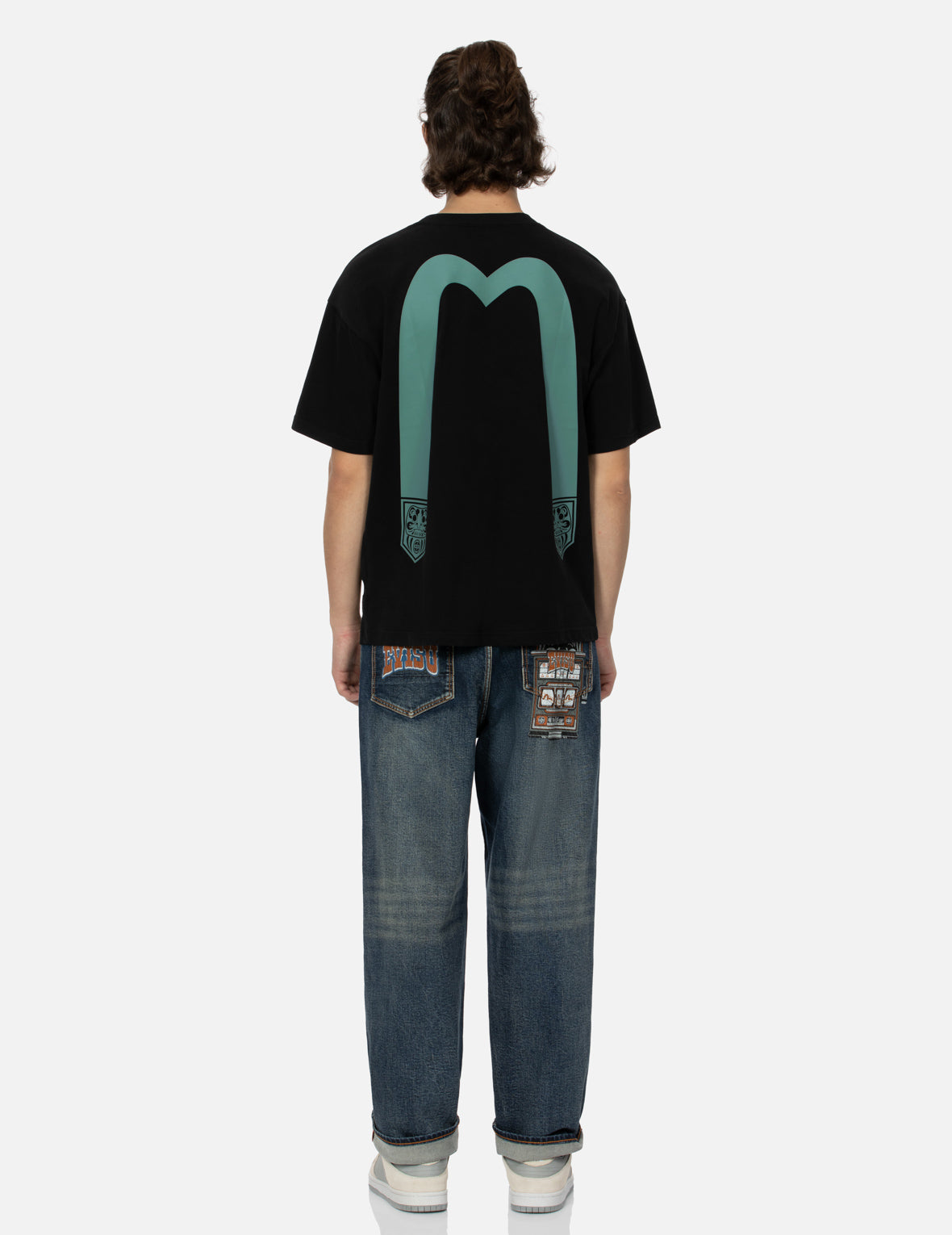 ポケット型のだるま大黒プリントリラックスフィットTシャツ