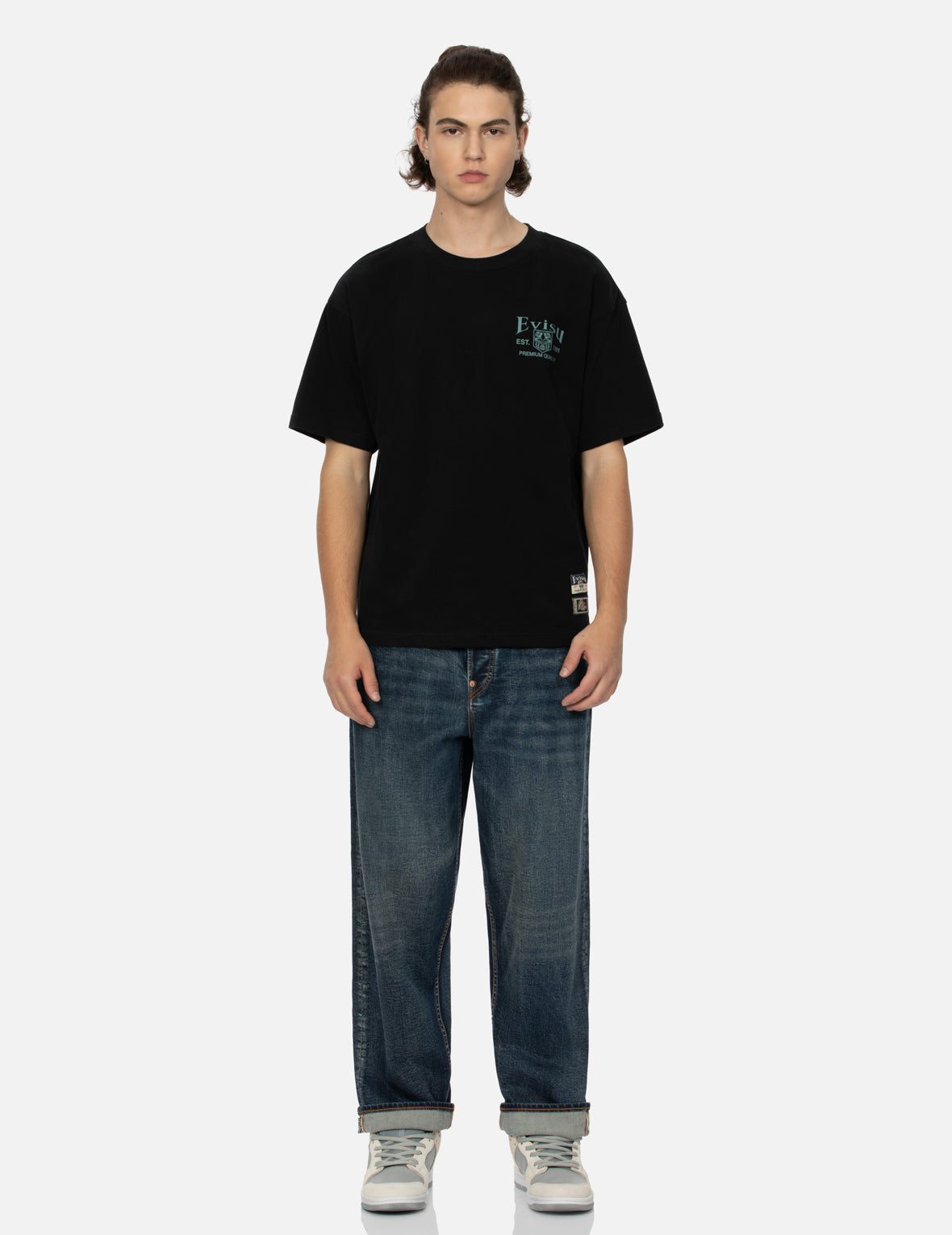 ポケット型のだるま大黒プリントリラックスフィットTシャツ