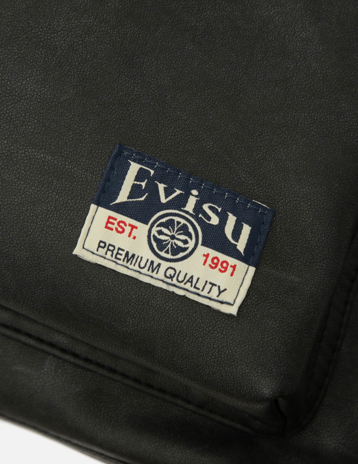 カモメ刺繍ヴィーガンレザーバックパック