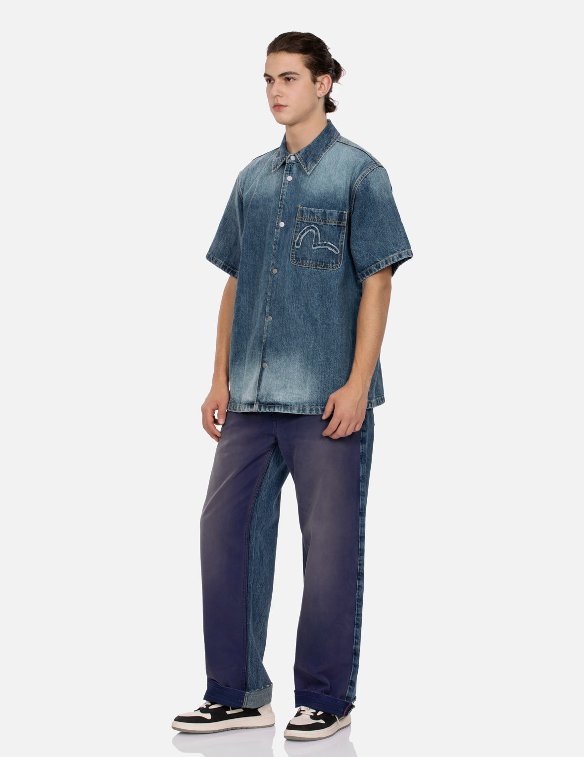 Seagull and Logo Appliqué Embroidery Boxy Denim Short-Sleeves Shirt