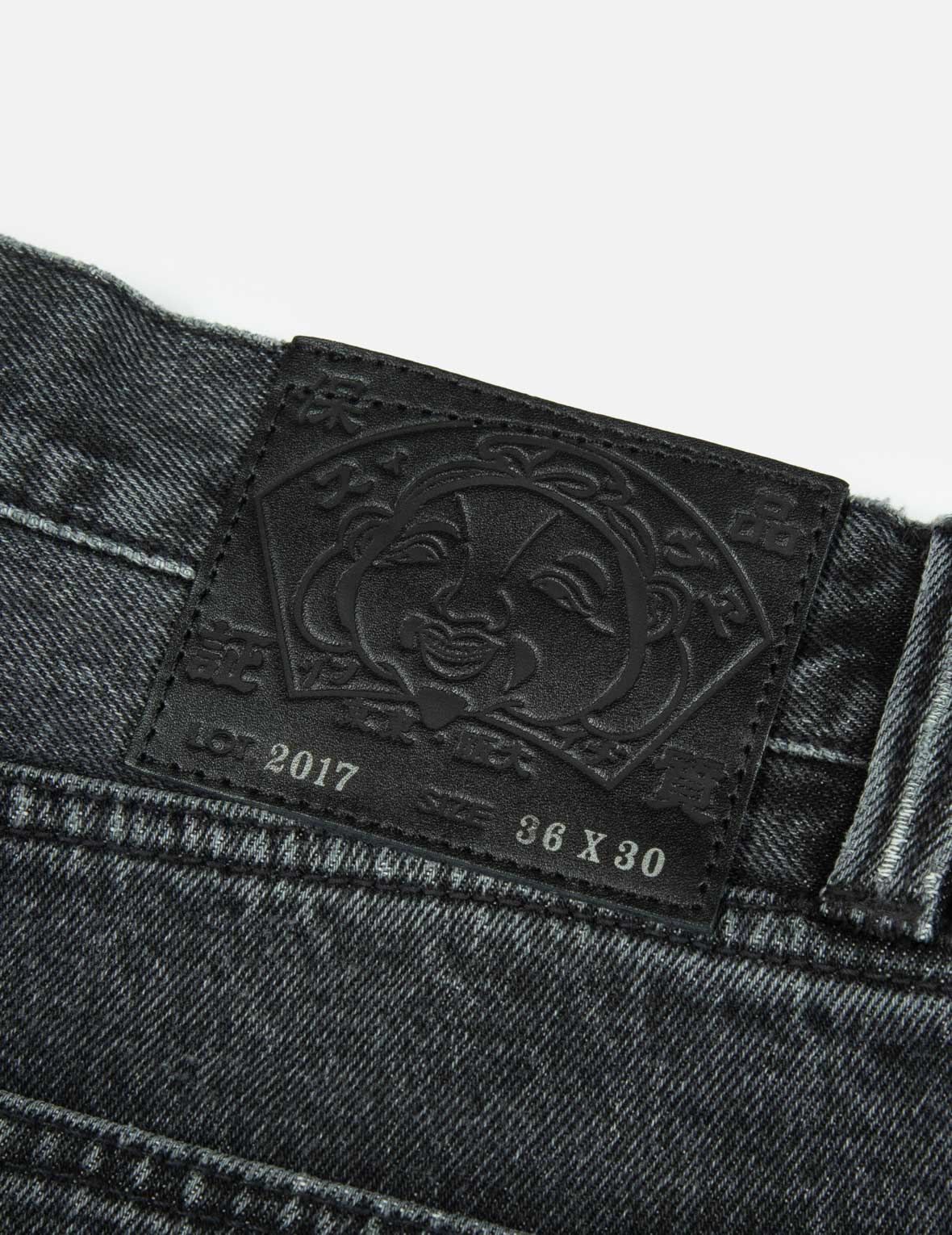 カモメアプリケ刺繍のバギーフィットパッチワークジーンズ