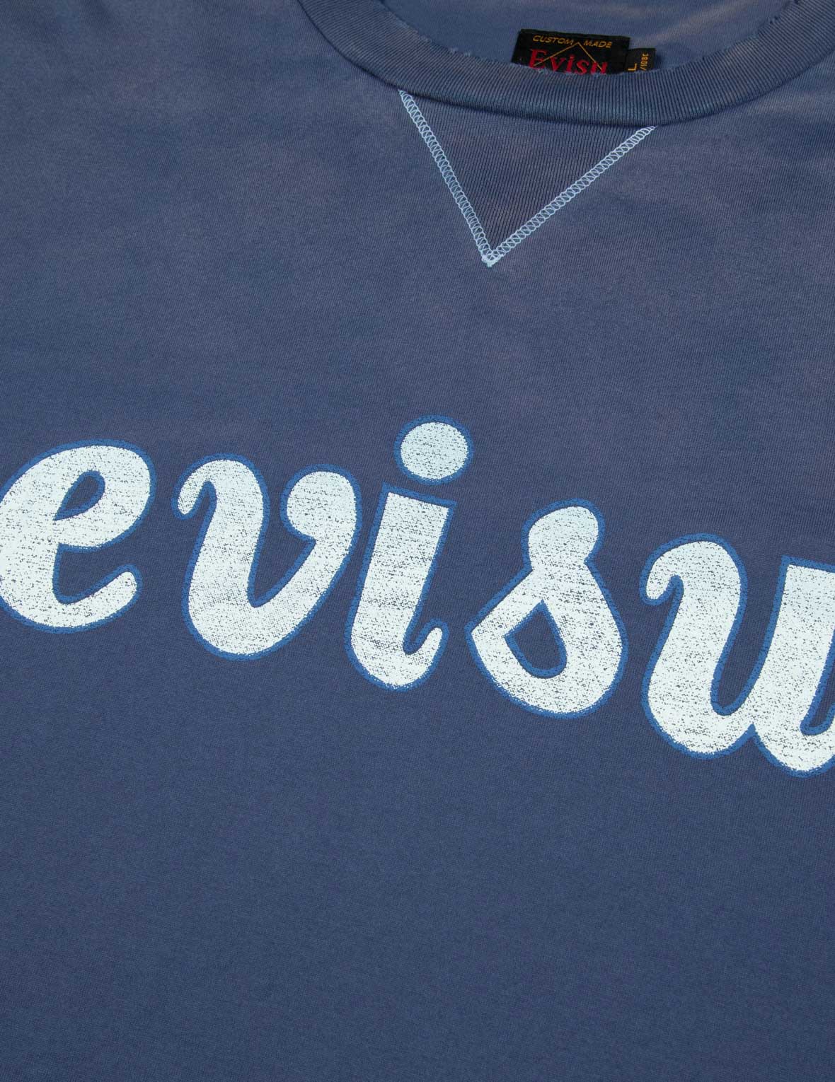 ロゴプリントのボクシーTシャツ