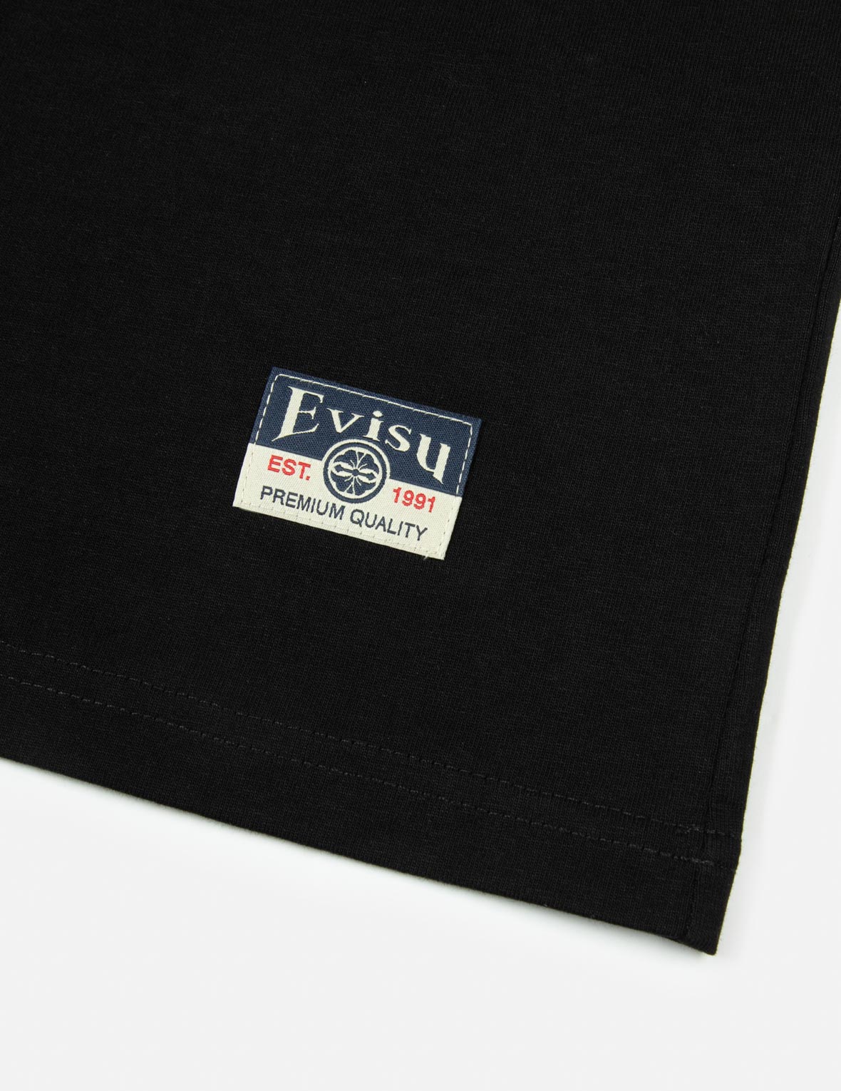花札だるまプリントのレギュラーフィットTシャツ
