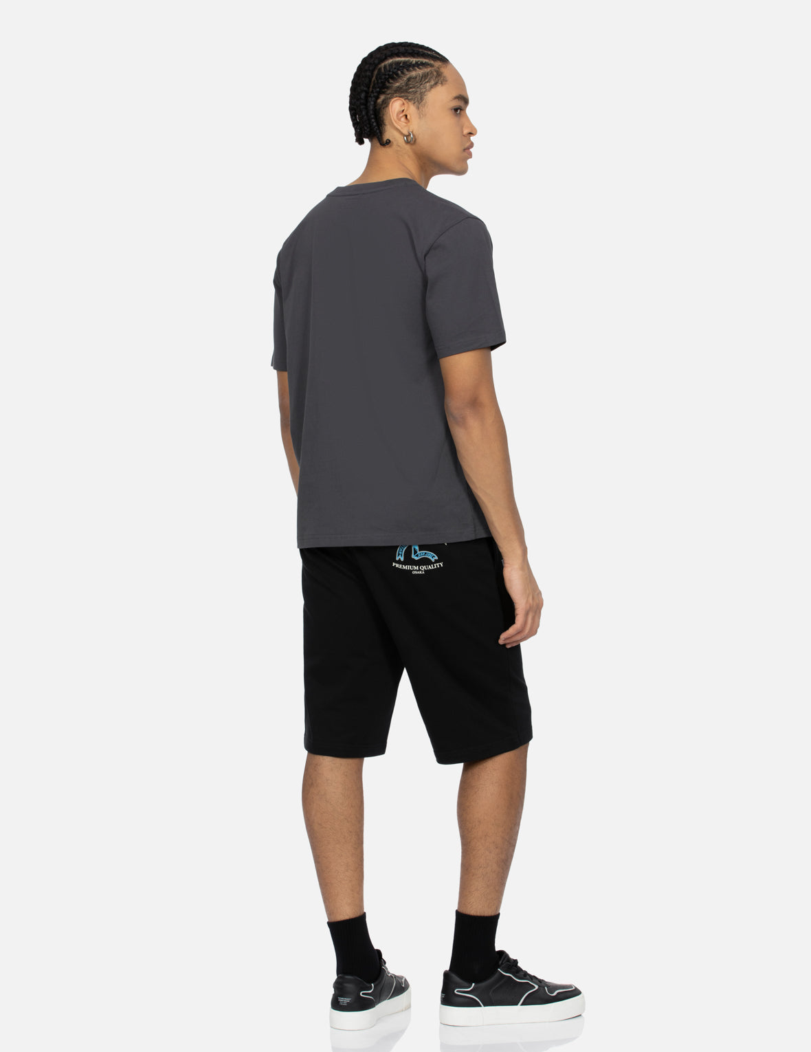 リボンカモメとロゴプリントのレギュラーフィットTシャツ