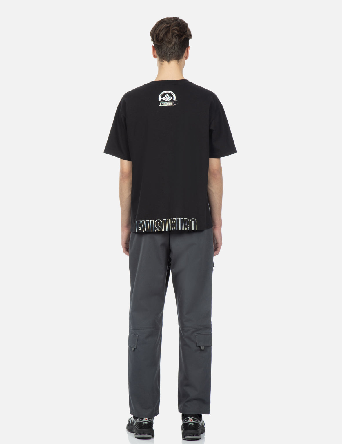 マルチポケットカーゴパンツ