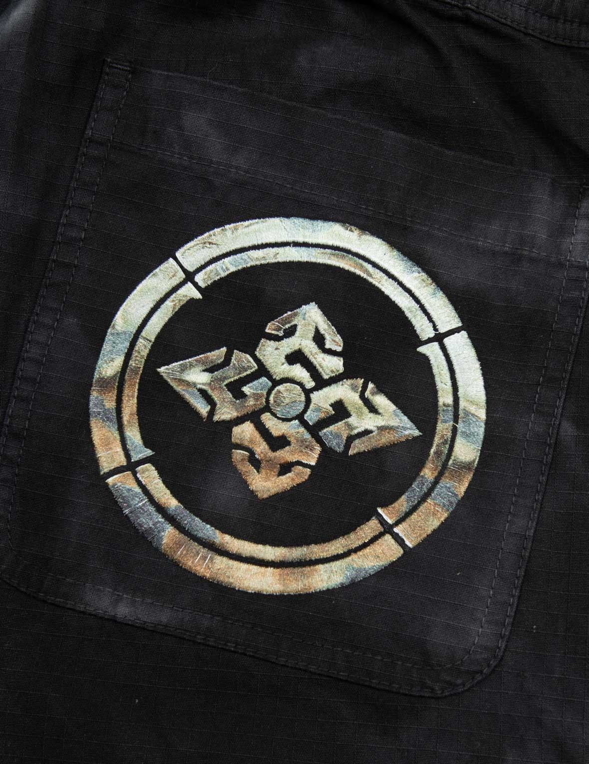 家紋刺繍ルーズフィットタイダイカーゴジョガー