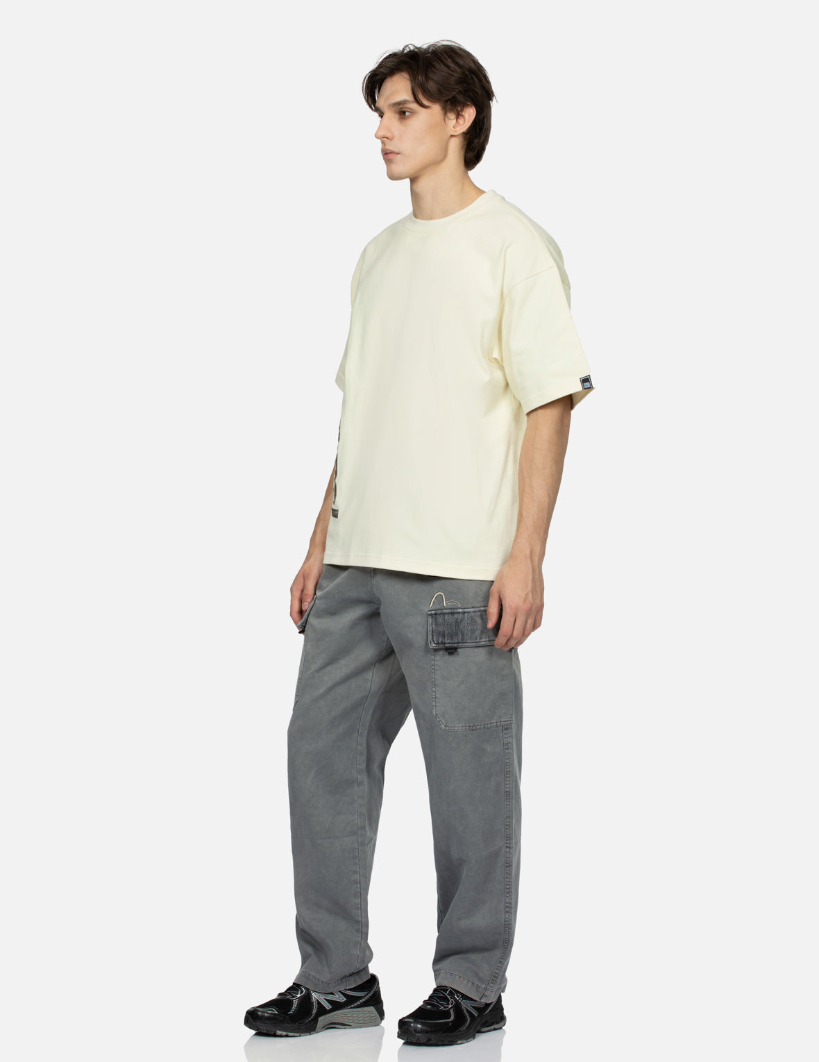 モノグラムポケットルーズフィットカーゴパンツ