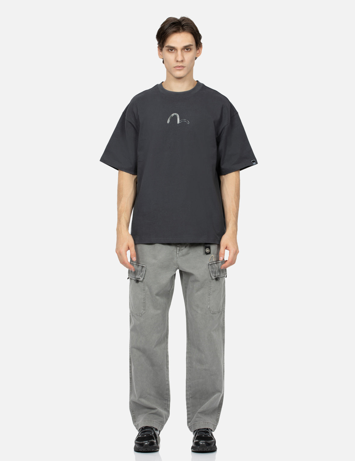 マルチロゴプリントルーズフィットTシャツ