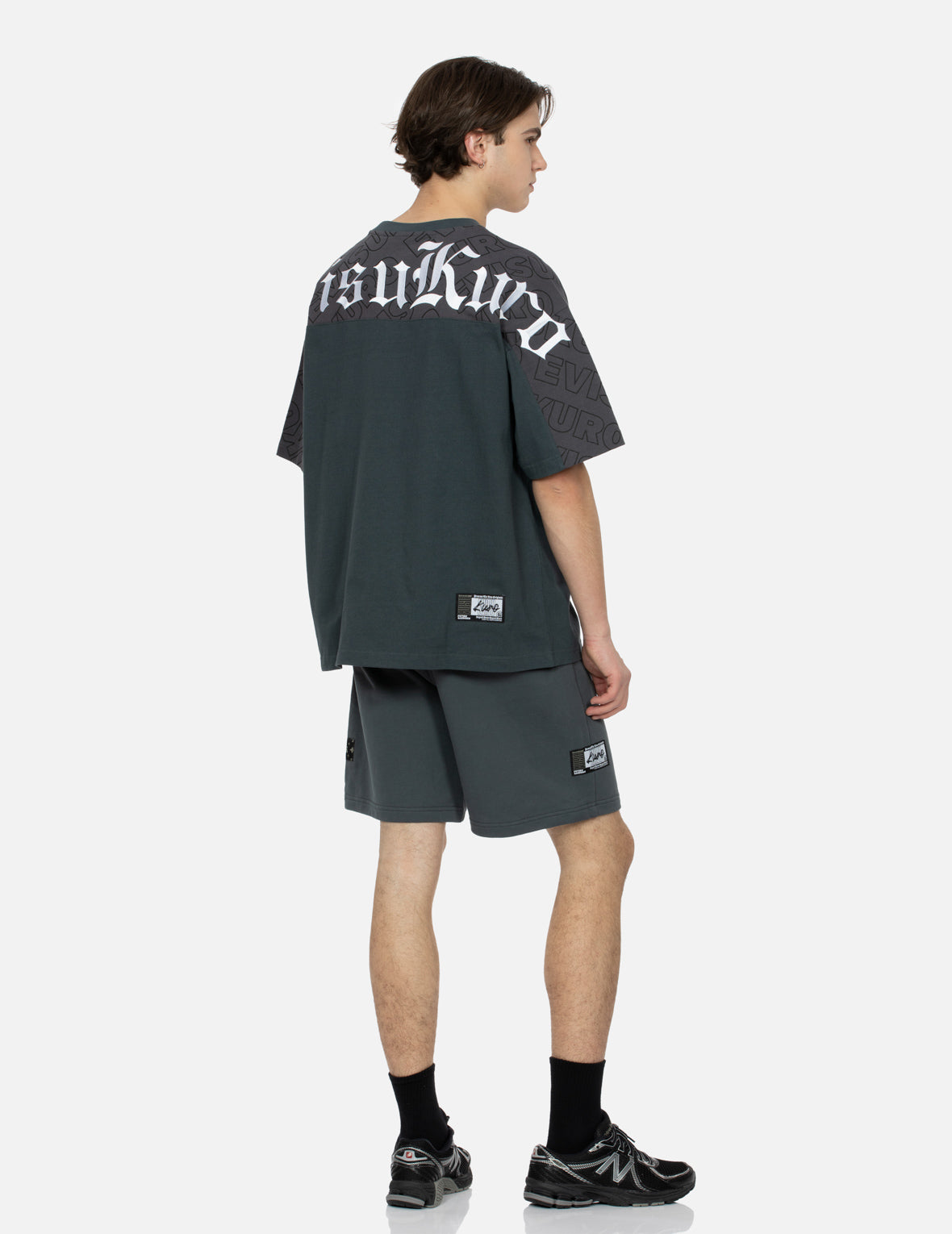 オールオーバーEVISUKUROプリントと刺繍のルーズフィットTシャツ