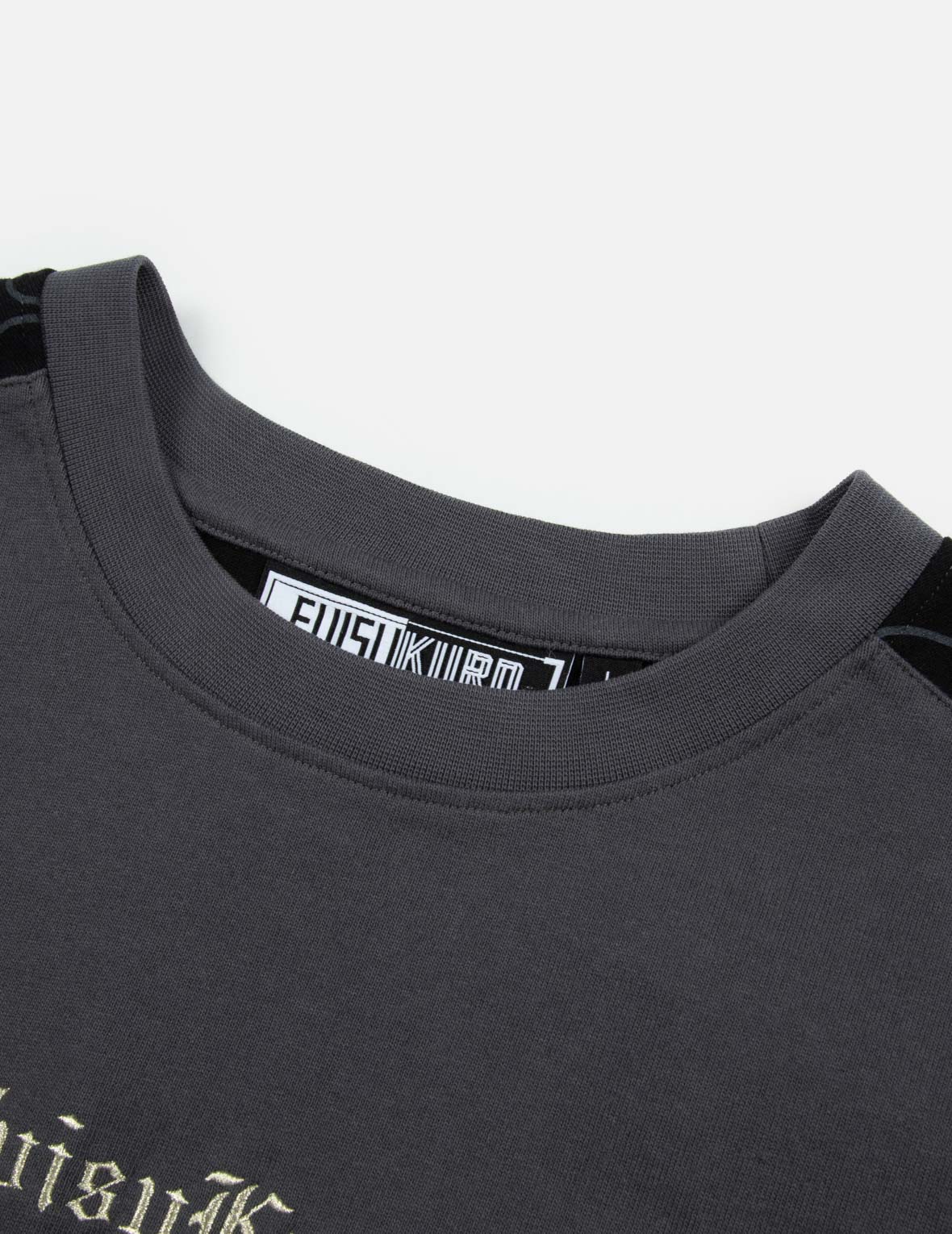 オールオーバーEVISUKUROプリントと刺繍のルーズフィットTシャツ