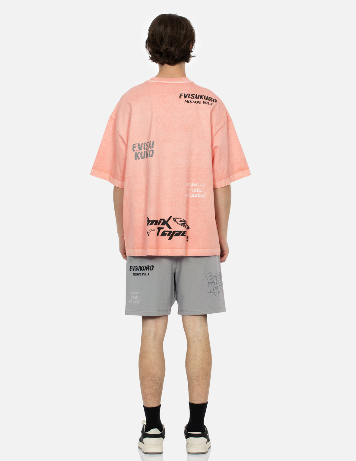 マルチロゴプリント オーバーサイズ Tシャツ