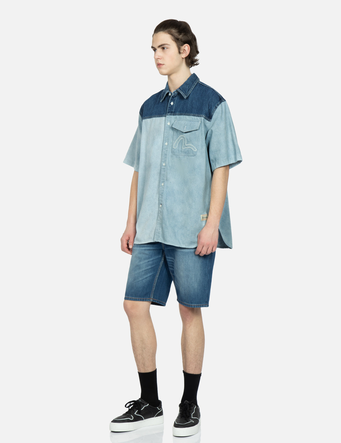 家紋アップリケ生地ブロッキングデニムシャツ