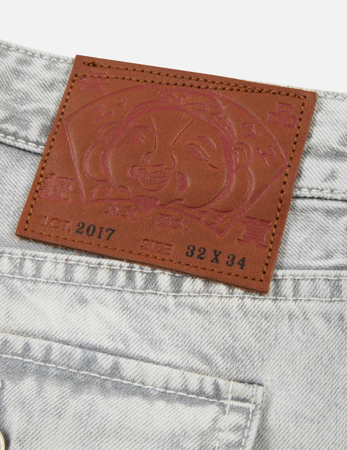 マルチポケットのキャロットフィットデニムジーンズ#2017