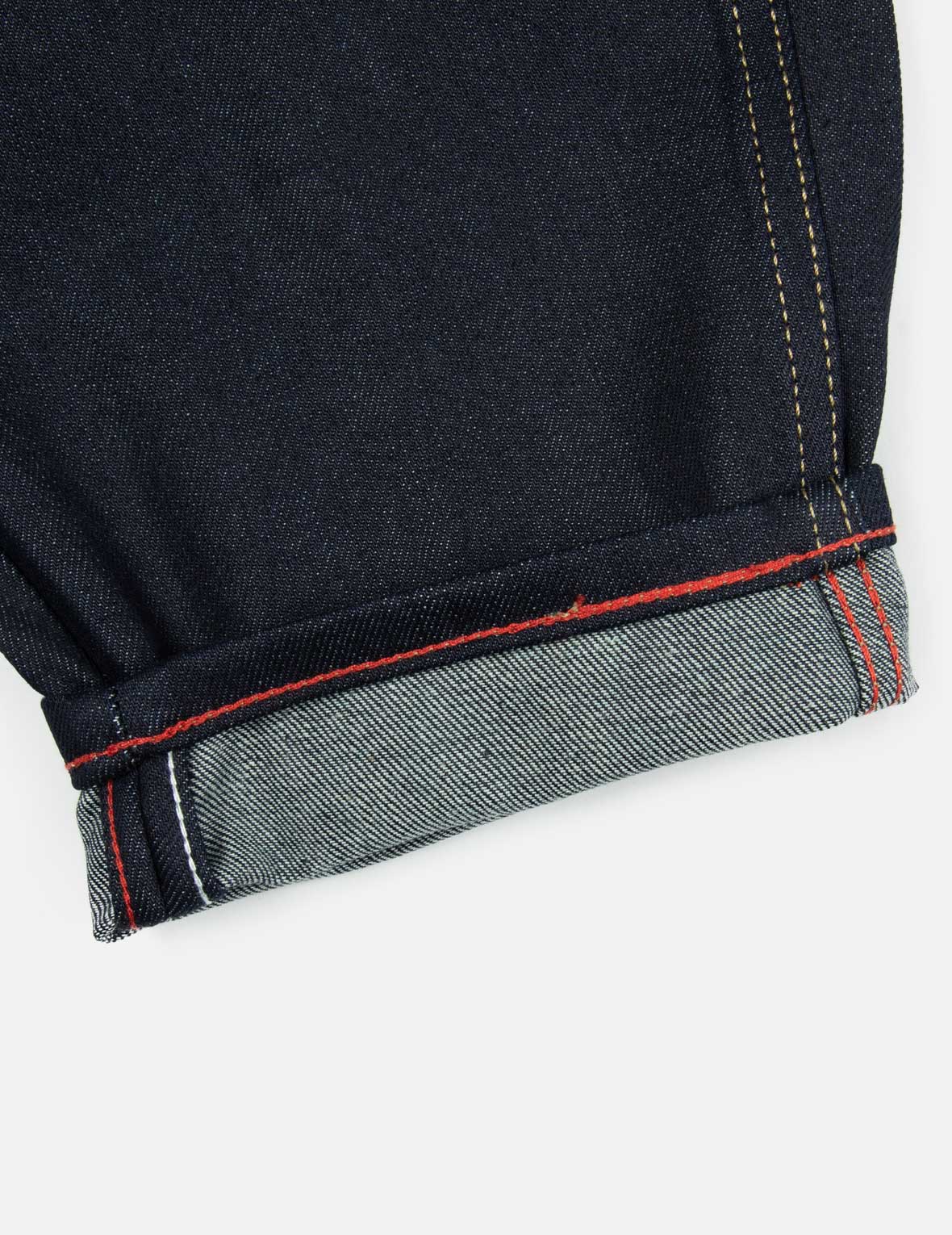 カモメ刺繍のバルーンフィットジーンズ