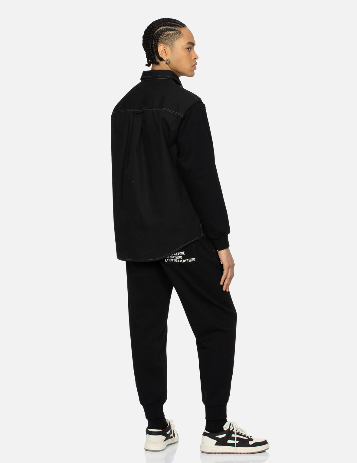 手縫いとマルチプリントのリラックスフィットスウェットパンツ