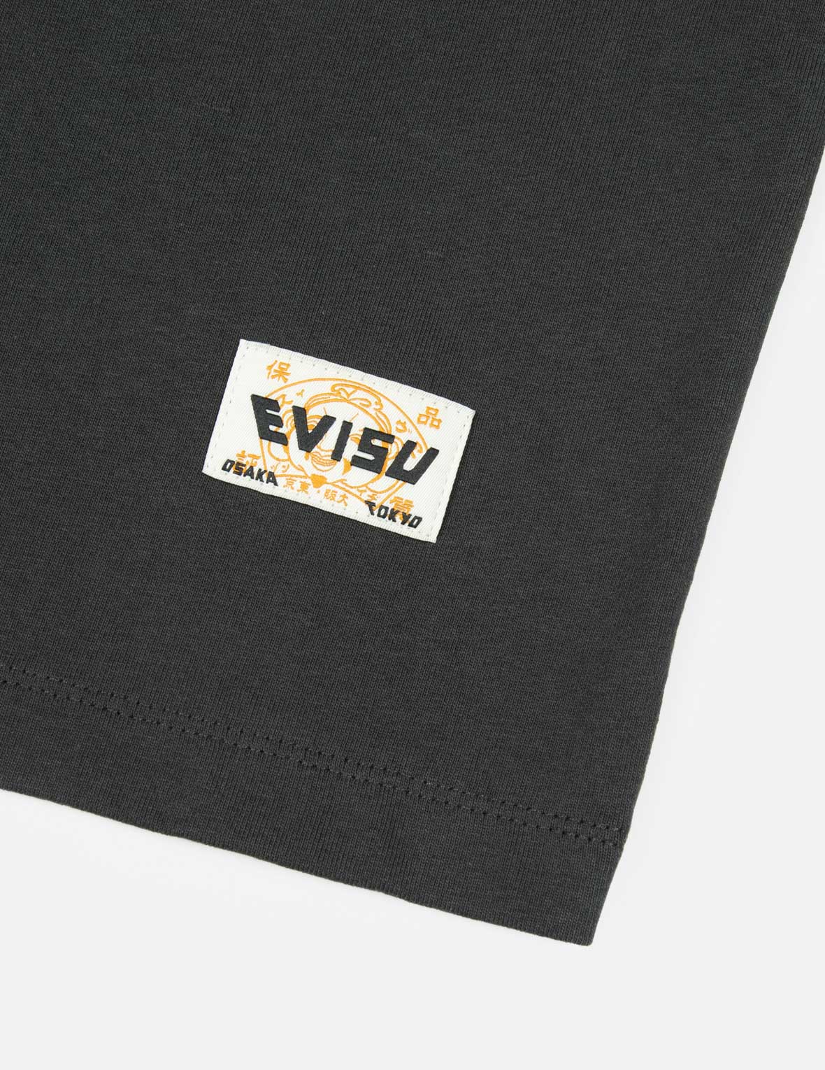 リアルなデジタルプリントリラックスフィットTシャツ