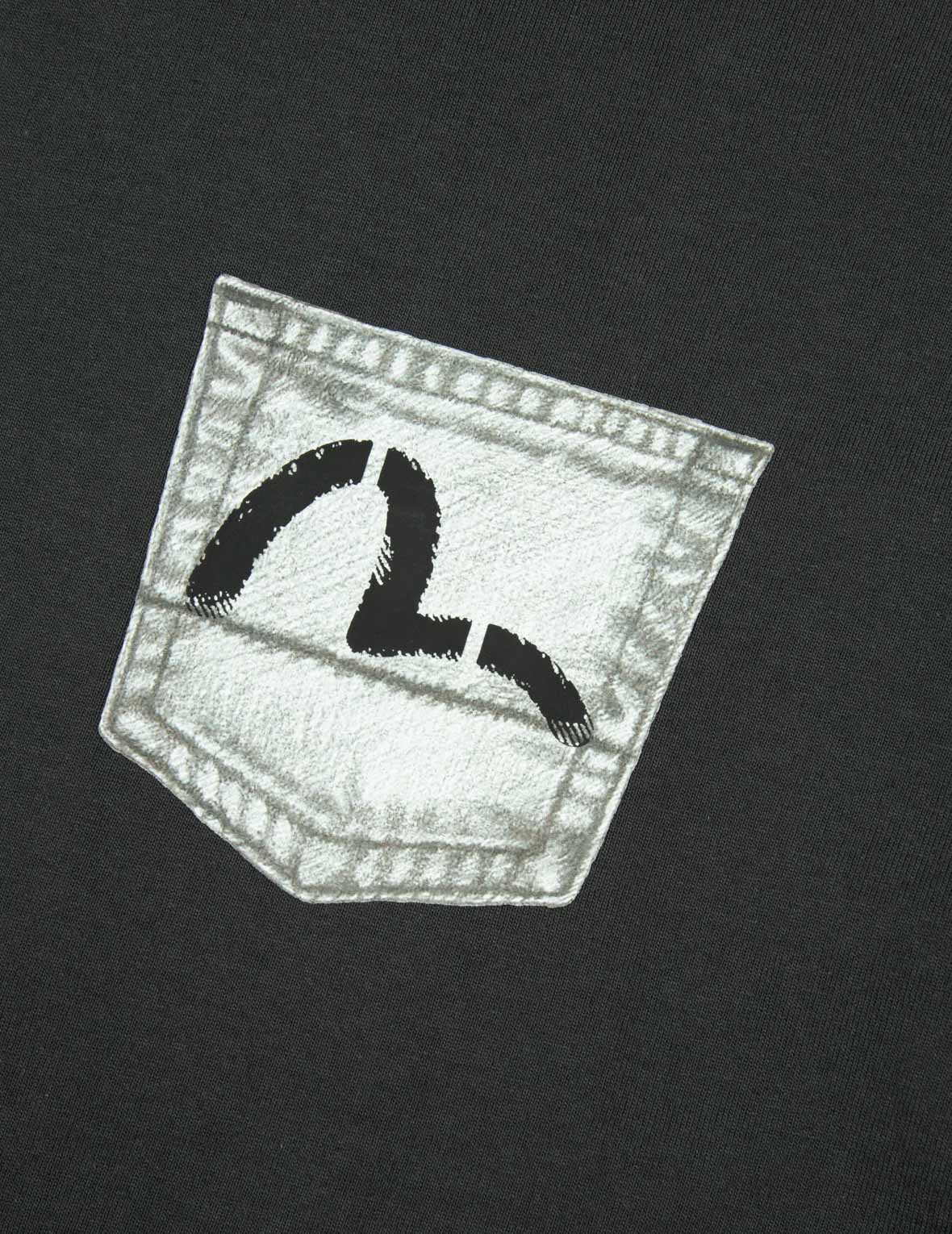 リアルなデジタルプリントリラックスフィットTシャツ