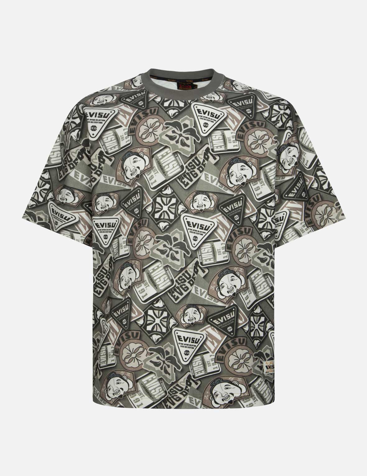 オールオーバーバッジプリントルーズフィットTシャツ