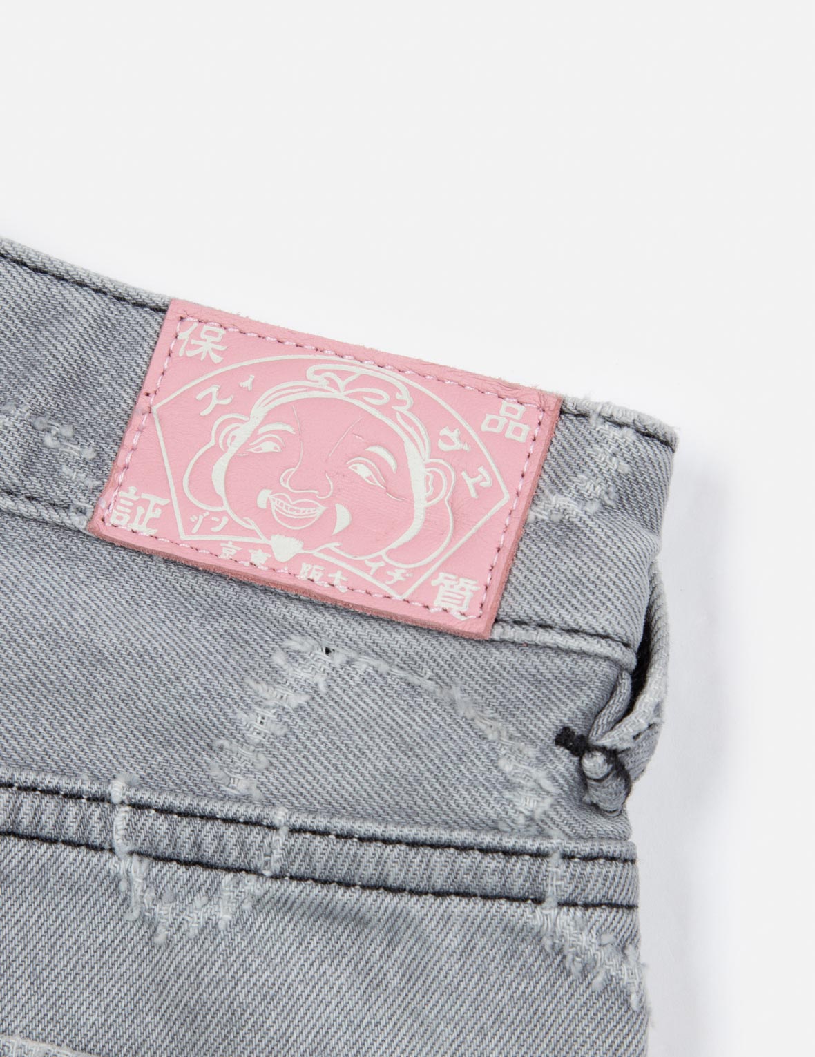カモメ刺繍とオールオーバーハートファッションフィットデニムショーツ