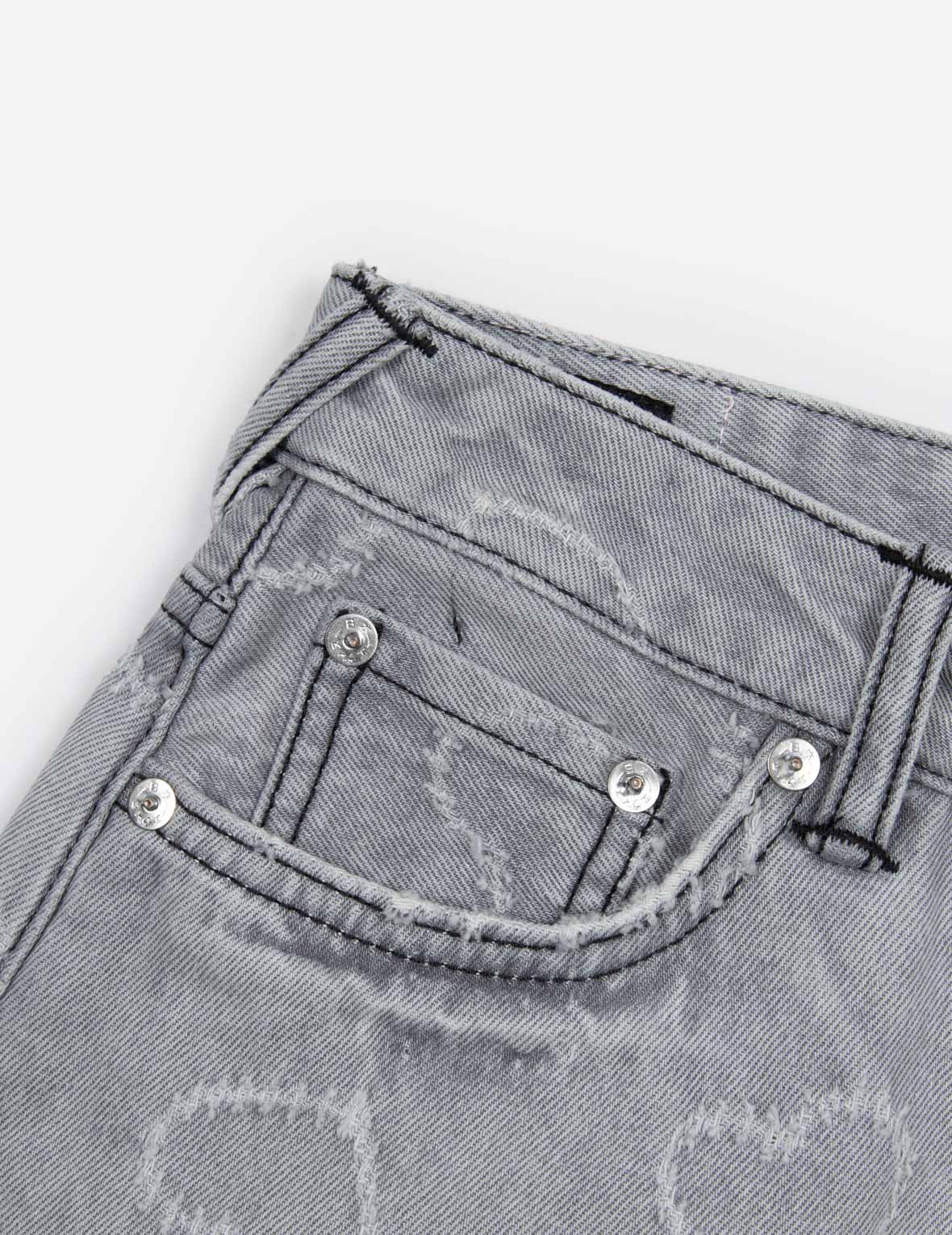 カモメ刺繍とオールオーバーハートファッションフィットデニムショーツ