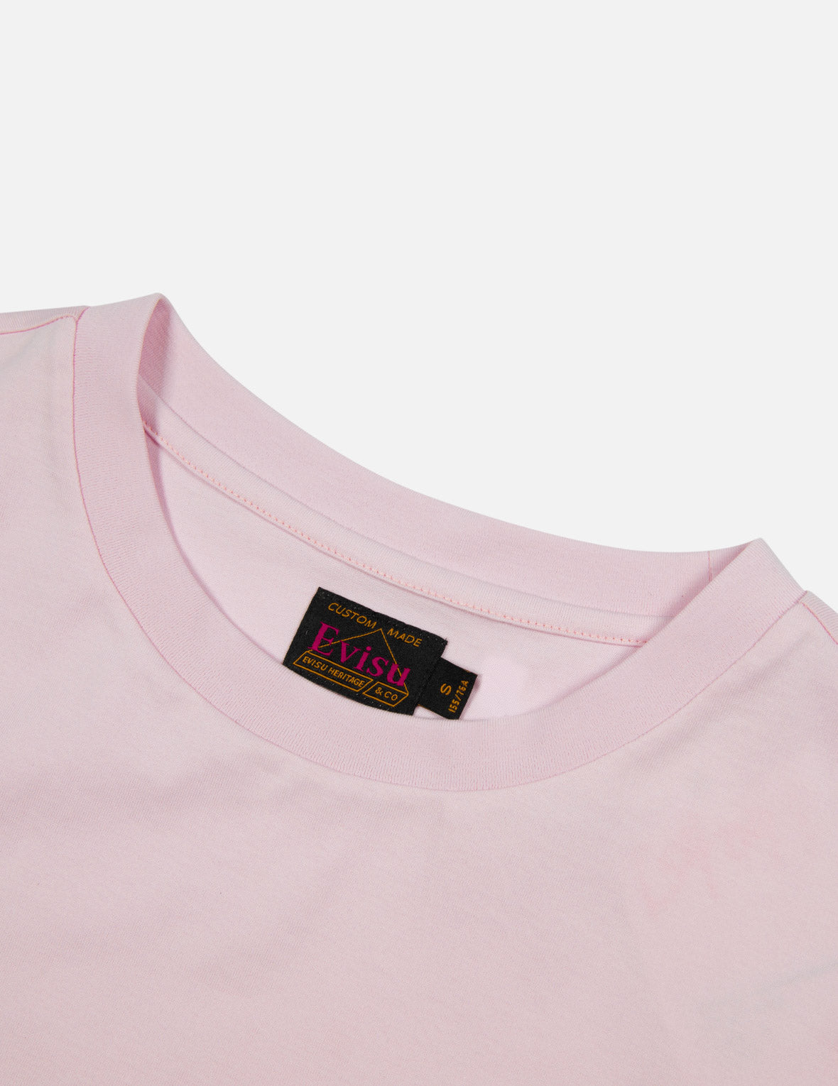ロゴプリントと招き猫刺繍バッジ ボーイフレンドTシャツ