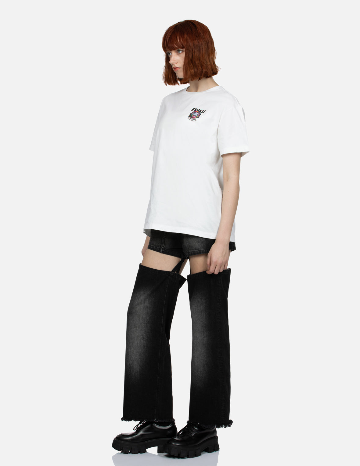 Logo Print and Daruma Embroidery Badge Boyfriend T-shirt