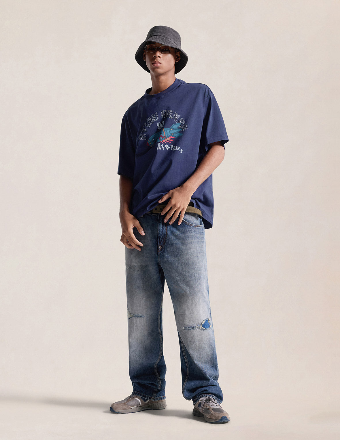 ミサイルグラフィックプリント Tシャツ