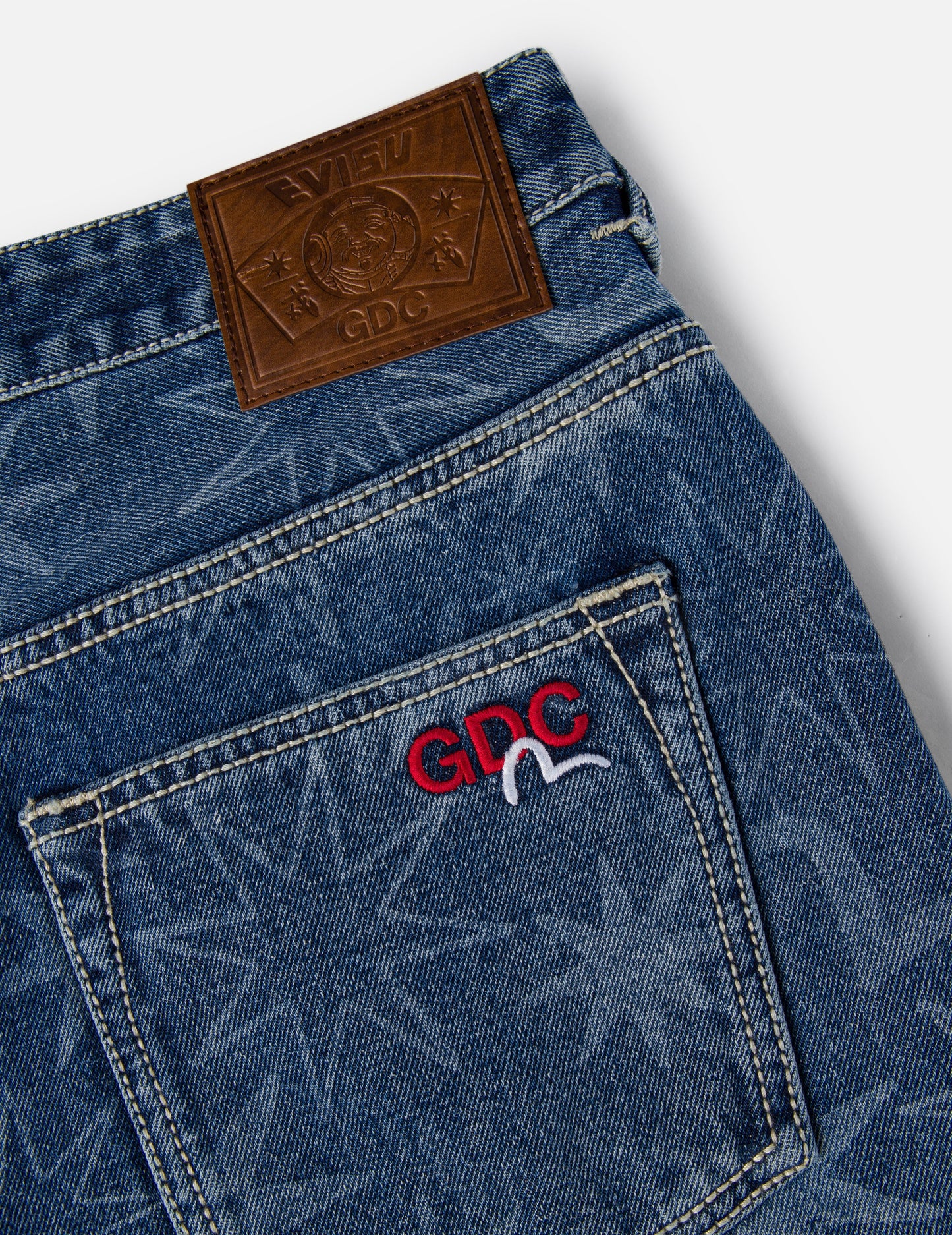 EVISU X GDC オールオーバーウォッシュドプリント リラックスフィット ジーンズ