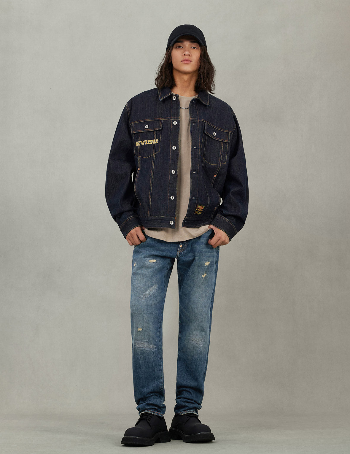 ★☆DOUX DOUCE刺繍入りブルゾン上下セット　☆F/3 激安大特価，安い DOUX DOUCE刺繍入りベロアブルゾン上下セット