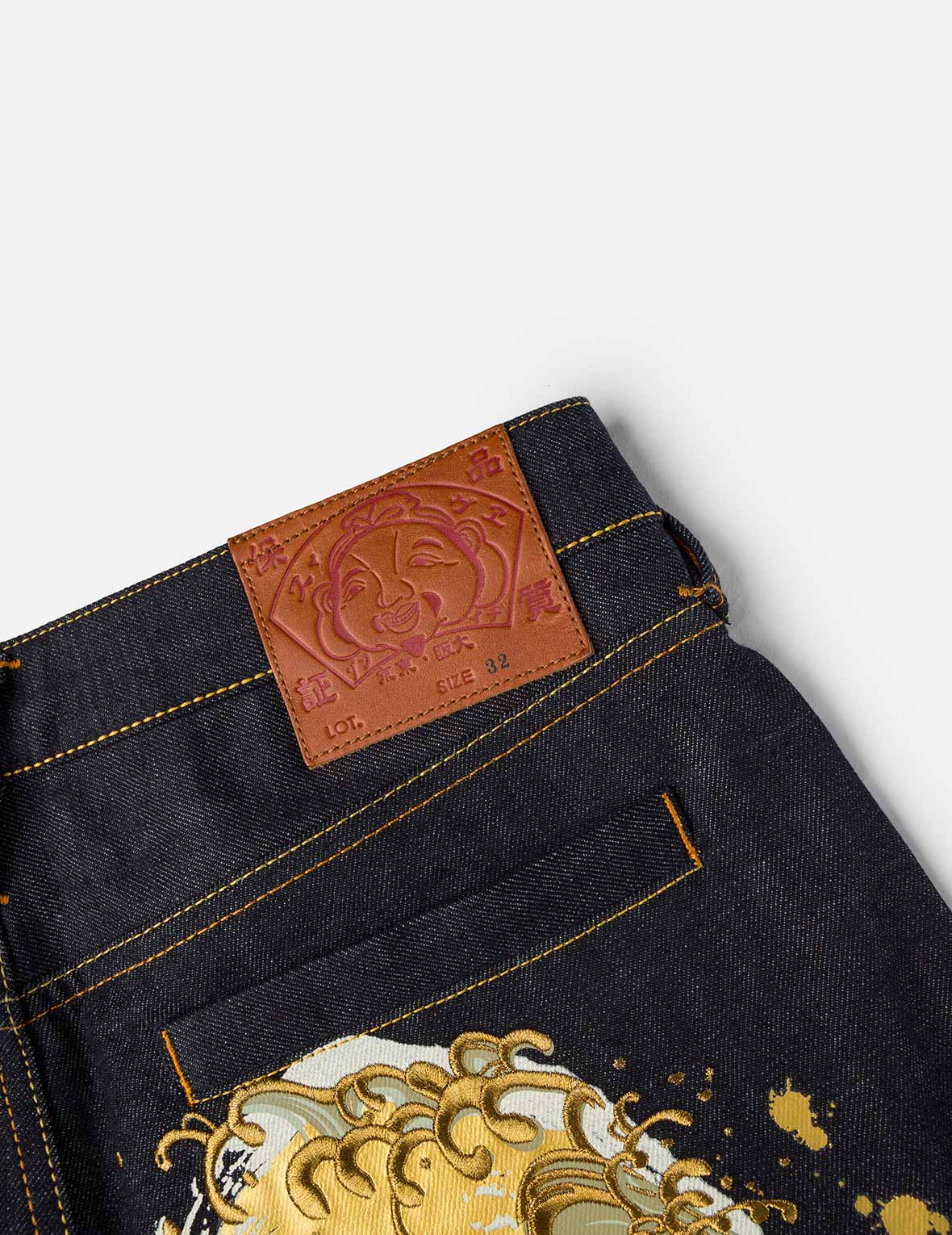 EVISU エビス ハンドブラシ大黒プリントと波刺繍 リラックスフィット デニムパンツ インディゴ 2EAHTM5JE106730DN ハンドブラシ大黒プリントと波刺繍 リラックスフィット ジーンズ – EVISU