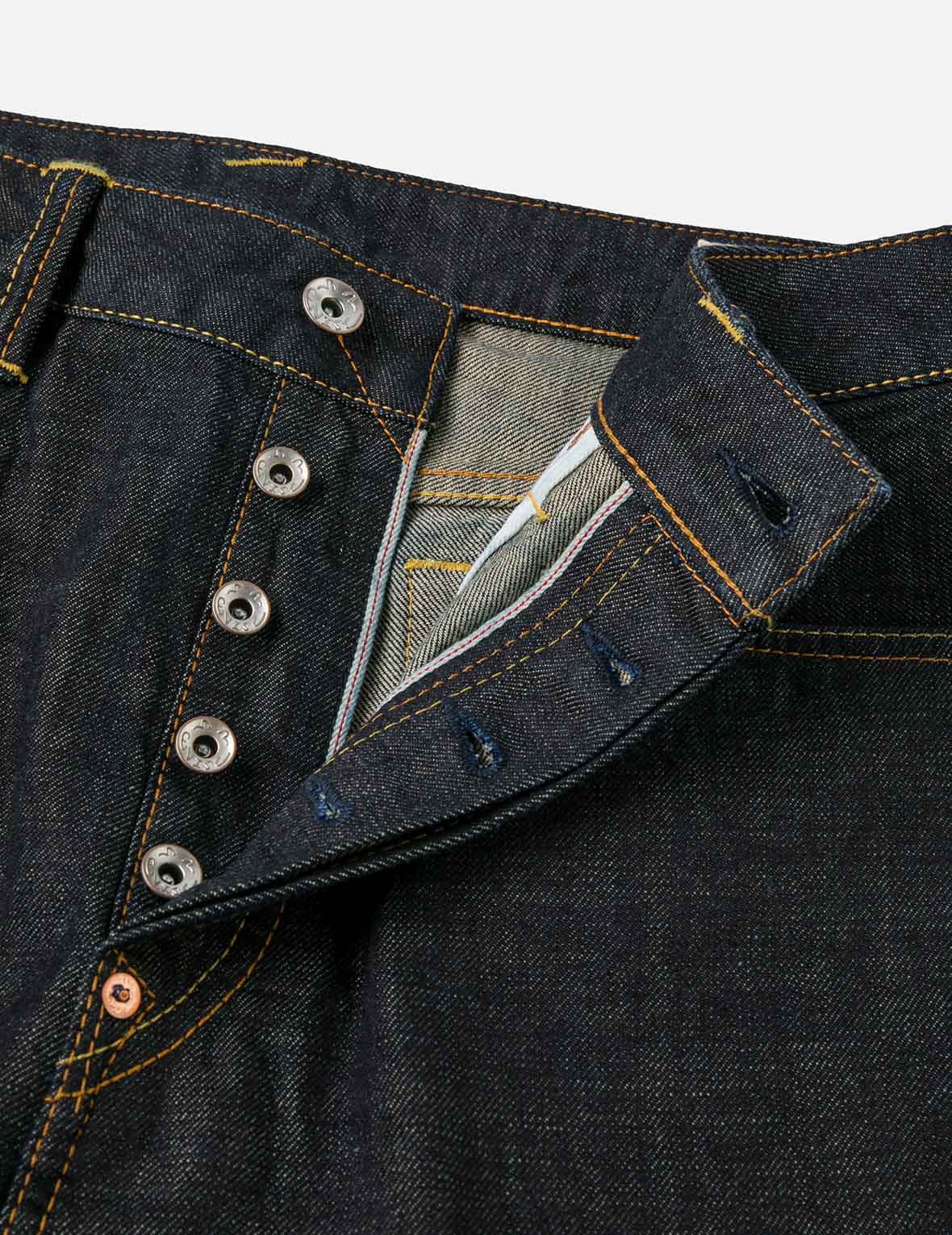 カモメと日本寺院刺繍 レギュラーフィット ジーンズ #2020 – EVISU