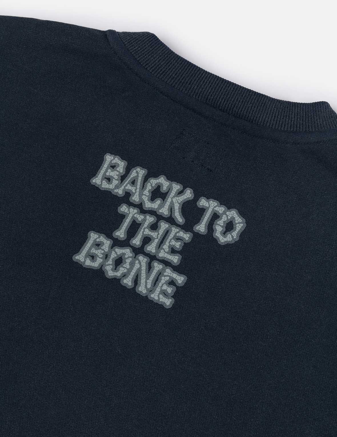 「Back to Bone」とスカルプリント ファッションフィット スウェットシャツ