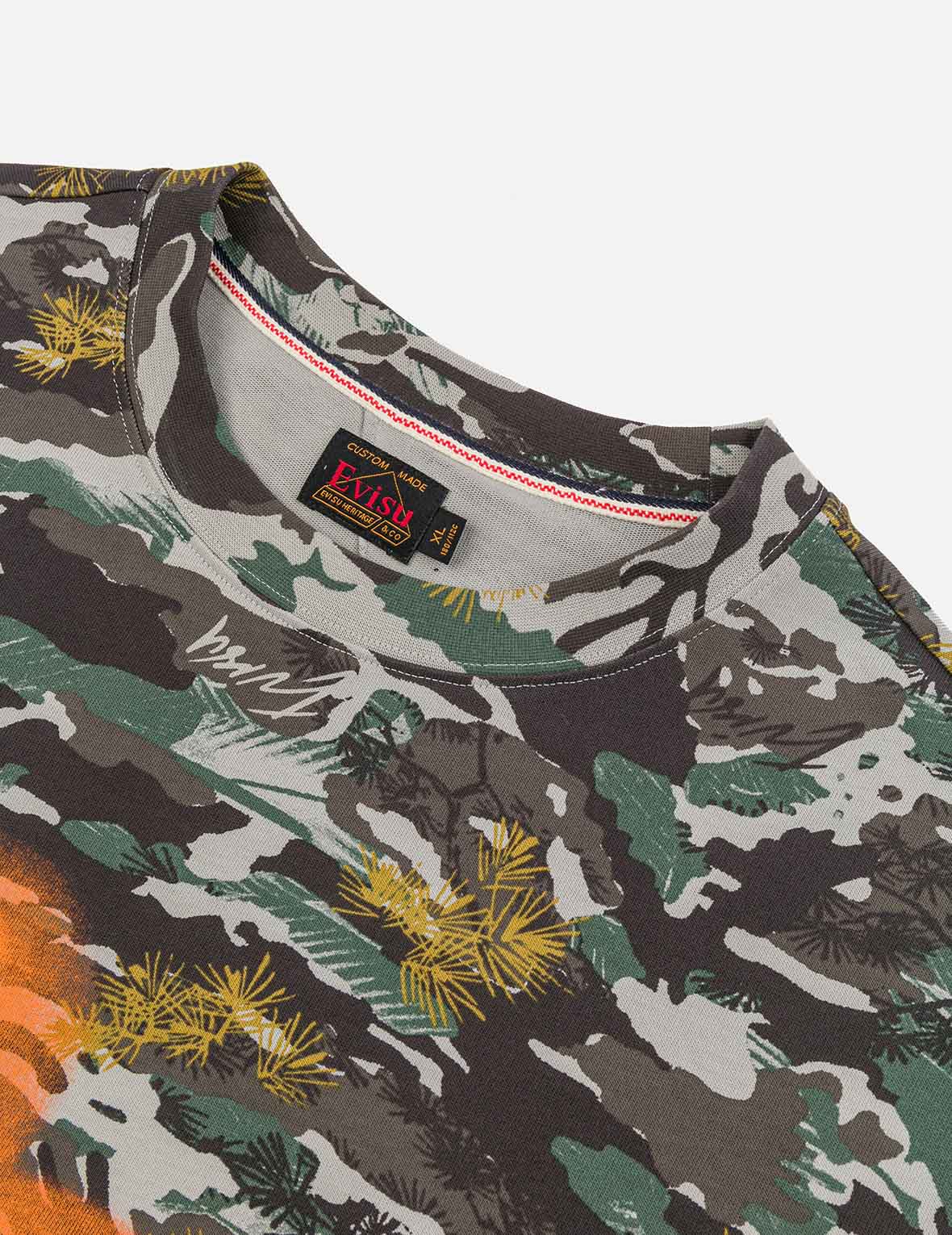 超希少　EVIS カモ柄Tシャツ　42 グラフィティスタイル カモメとロゴプリント リラックスフィット T