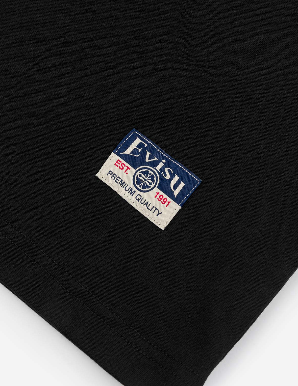 ロゴと鶴舞う大黒プリント リラックスフィット Tシャツ