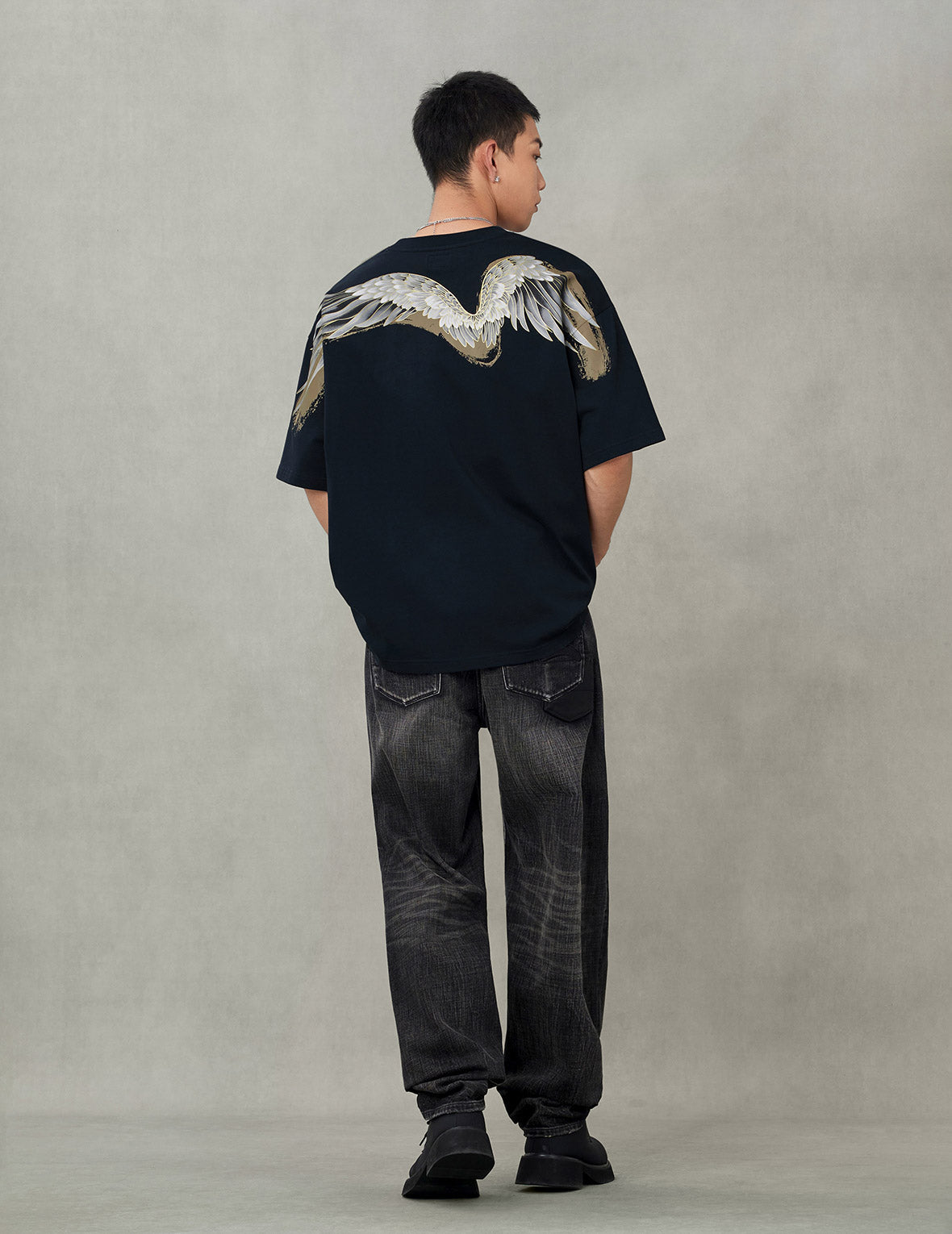 鶴の飛翔と大黒プリント ルーズフィット Tシャツ