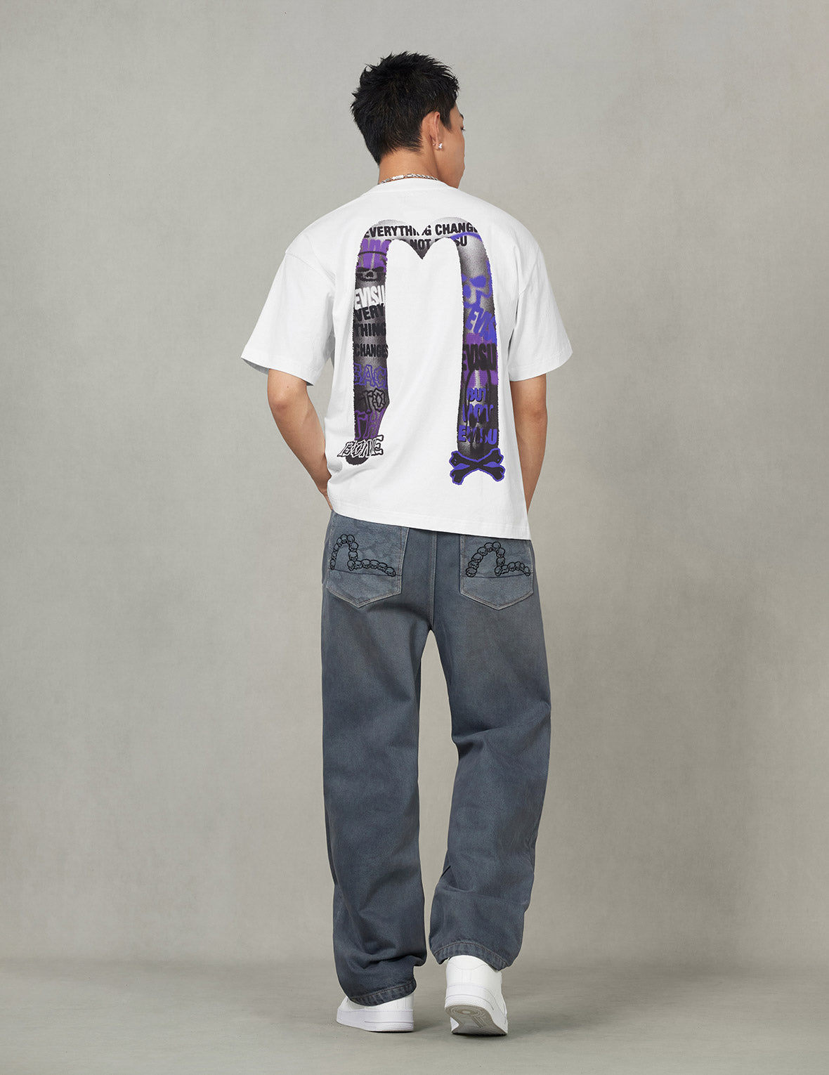 Graffiti-style Daicock Print Relax Fit T-shirt – EVISU