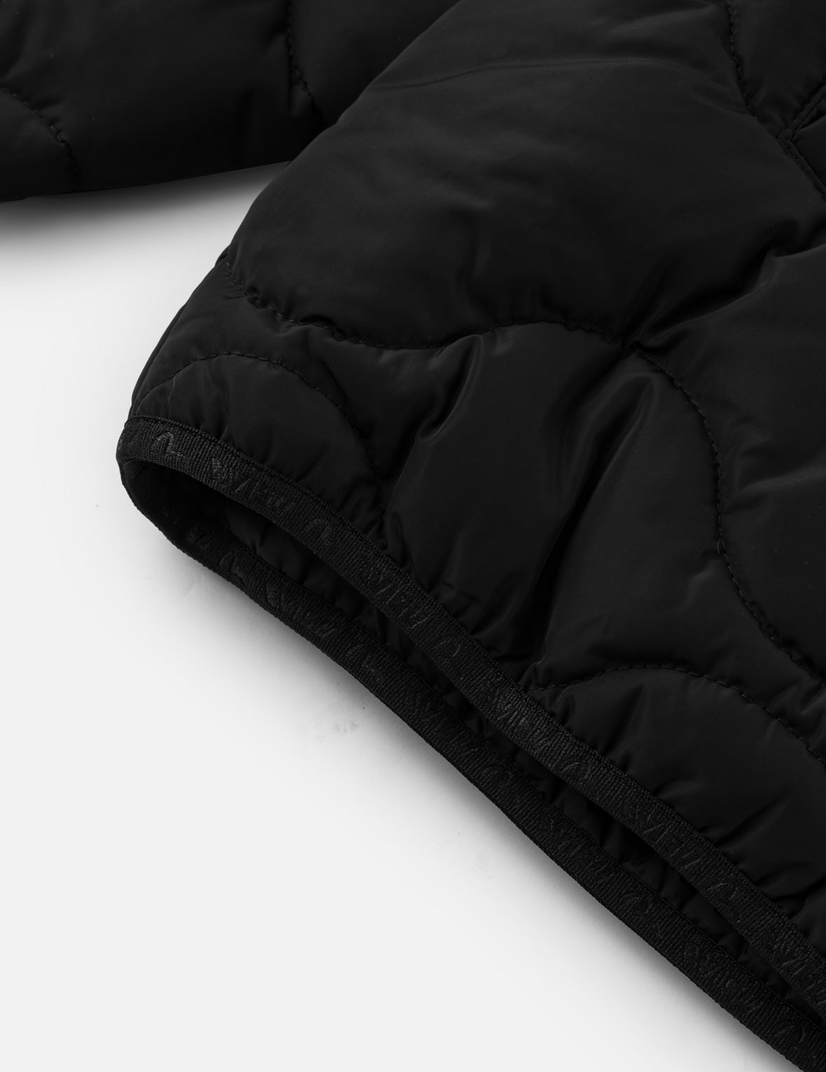 3M シンサレート™ 波型キルティング中綿ジャケット