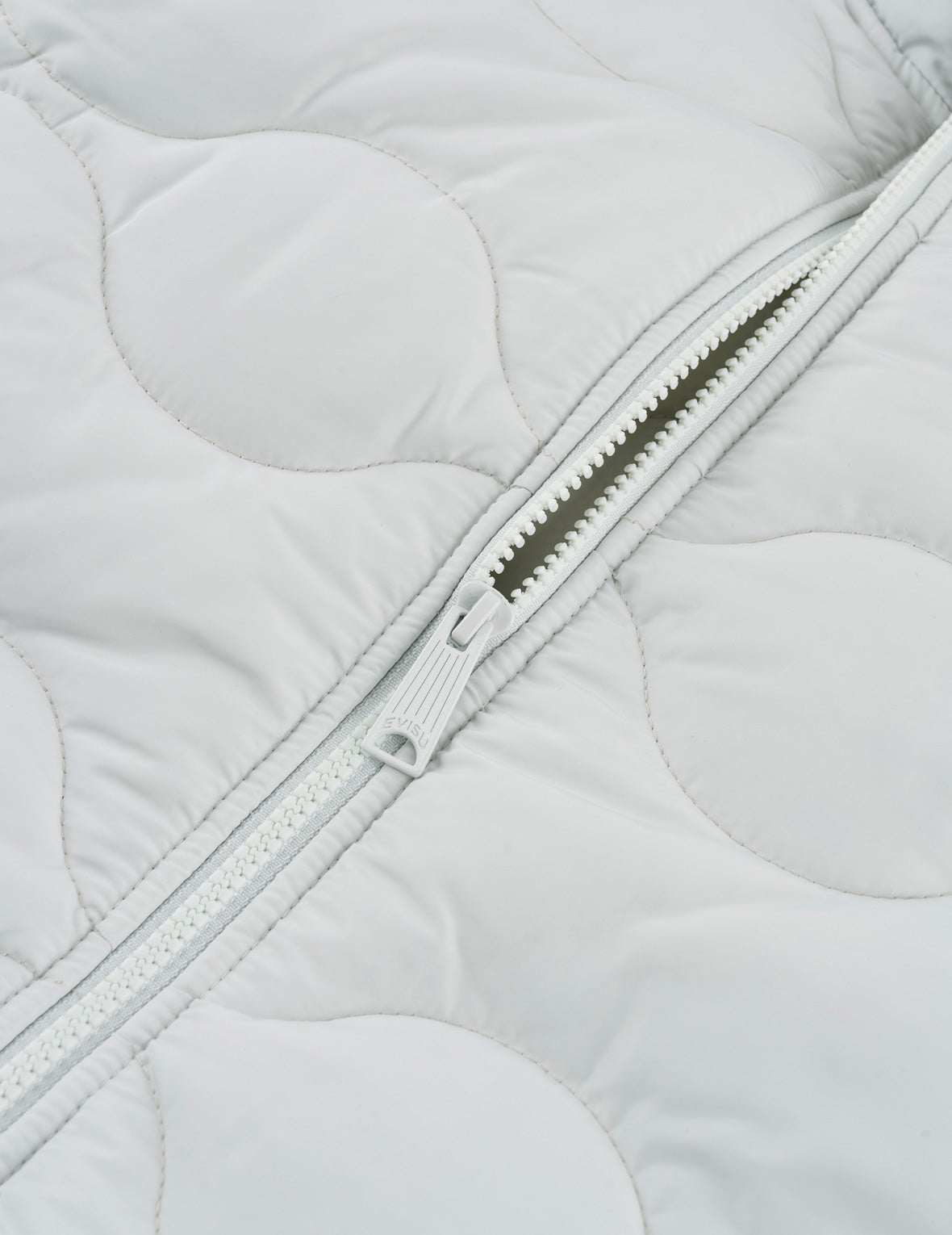 3M シンサレート™ 波型キルティング中綿ジャケット