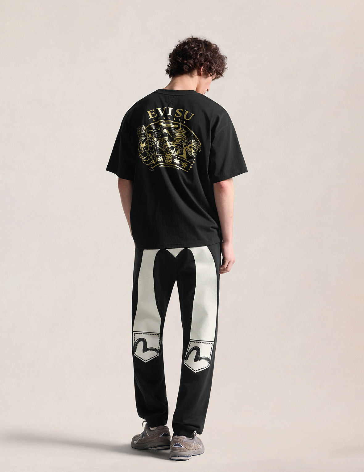 ゴールドプリント スタッズ Tシャツ